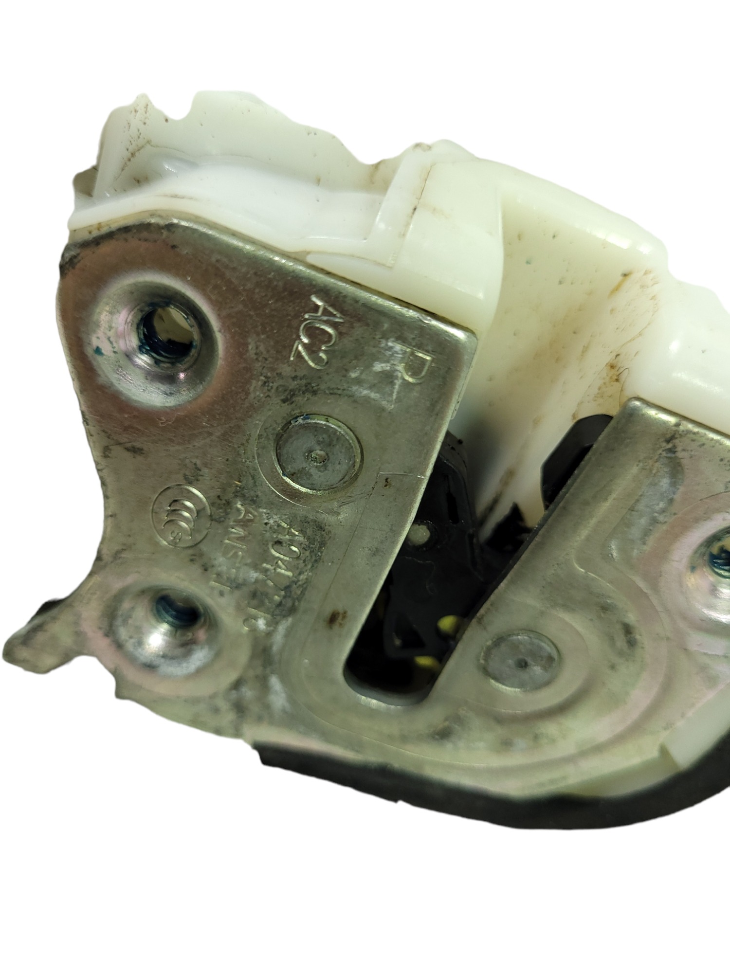 Fechadura Dianteira Direita Asx / A047218 – Br Peças