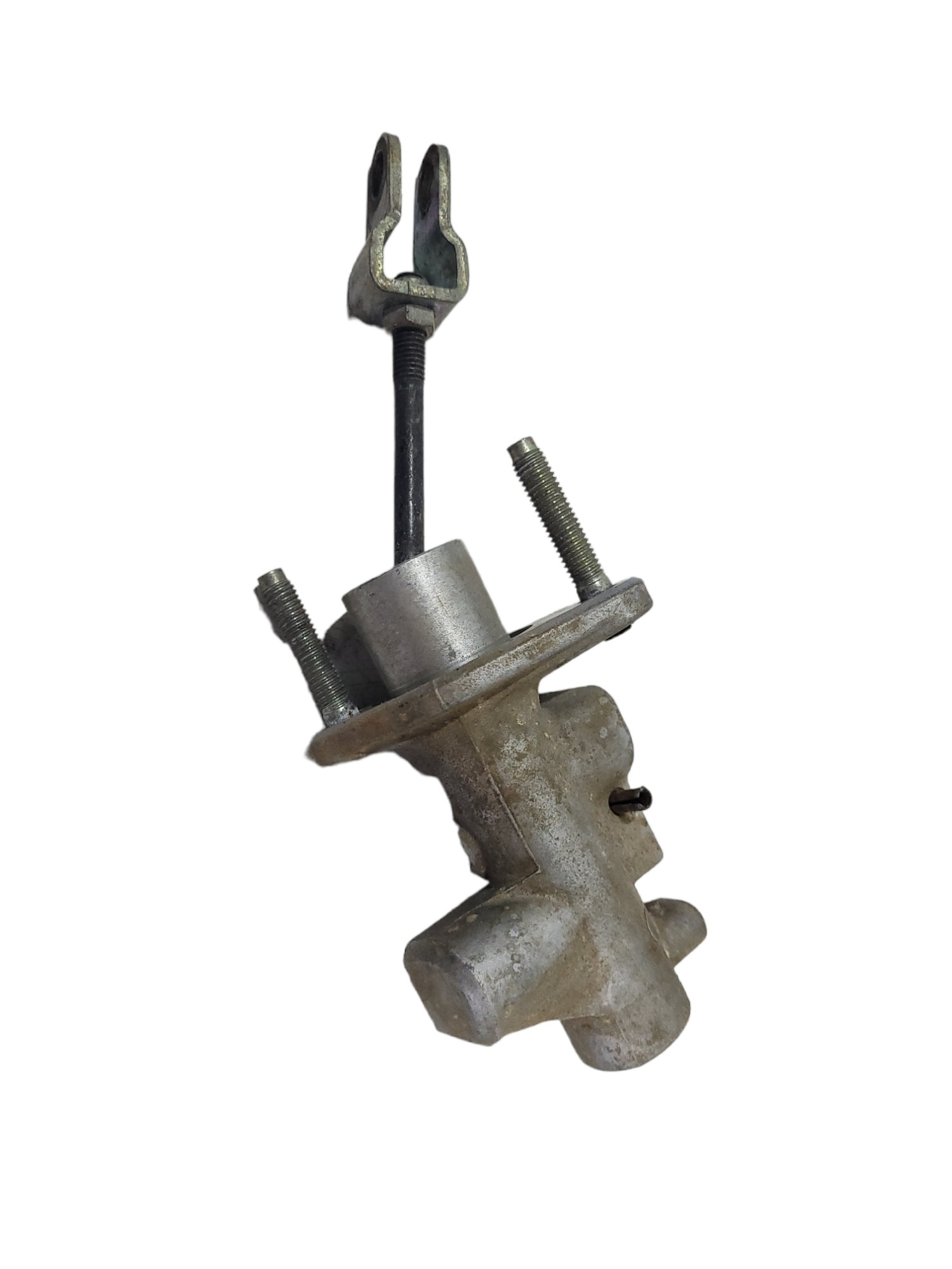 Cilindro Mestre Embreagem L200* 2