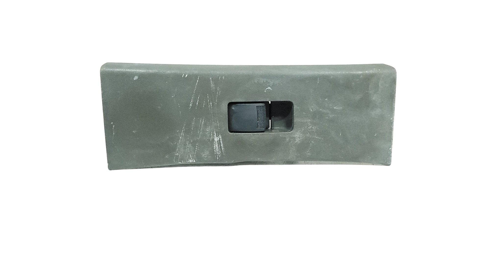 Moldura Botão Vidro Dianteira Direita Gm S10 589132