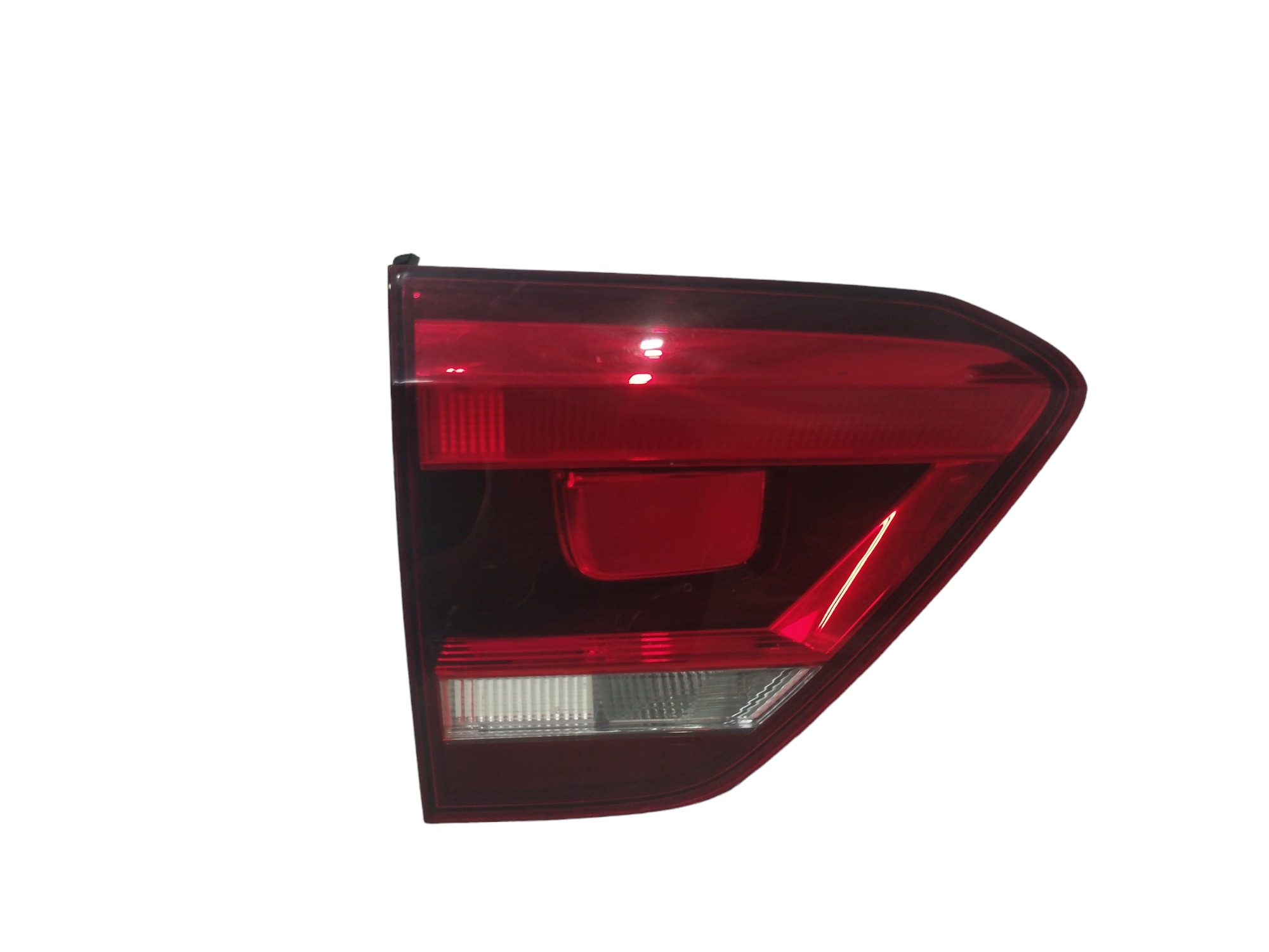 Lanterna Traseira Esquerda Fox 2016 A 2019 Arteb Tampa   Esquerdo 1