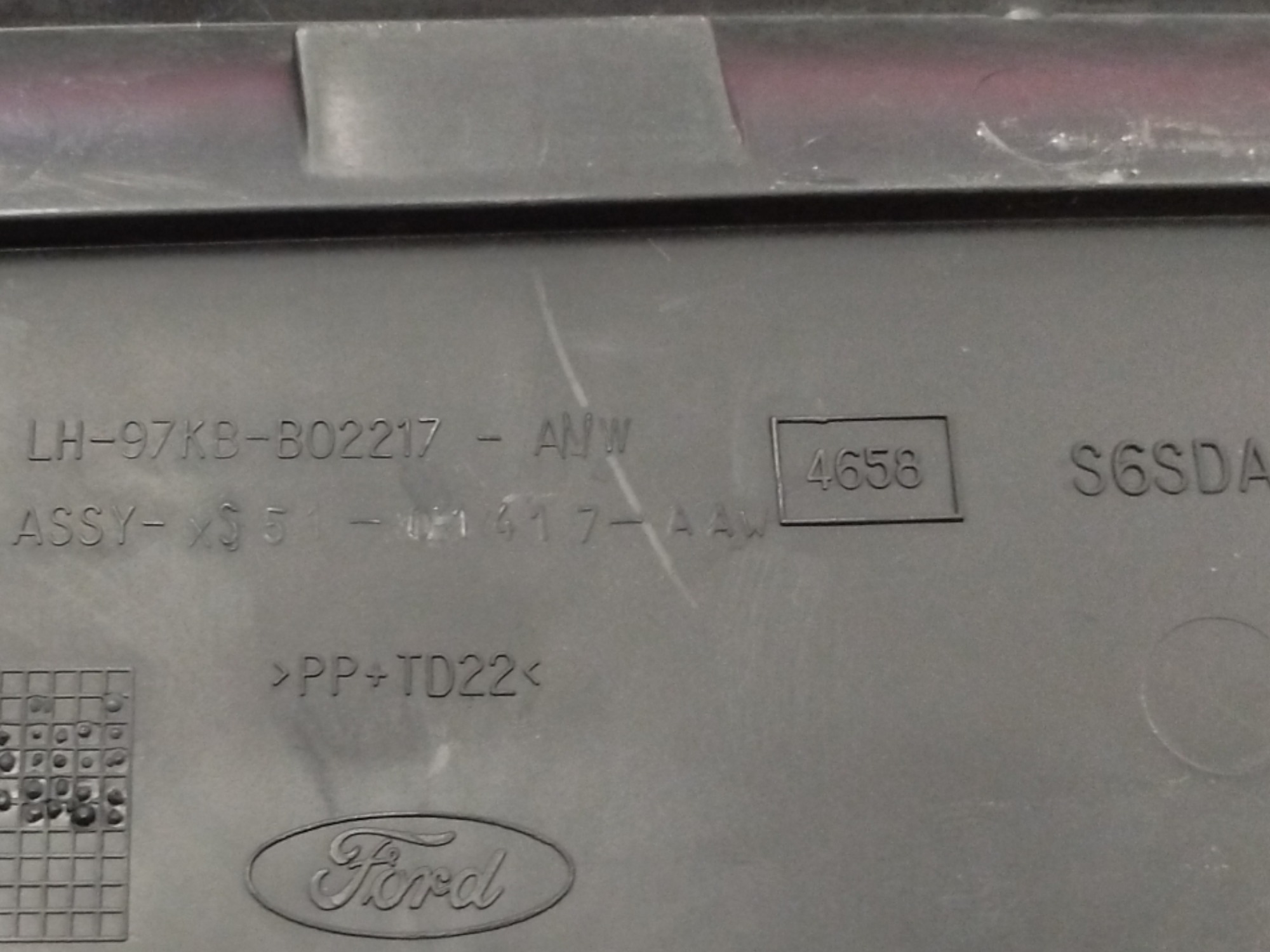 Grade Churrasqueira Parabrisa Ford Ka Esquerda 1997 A 2000 5
