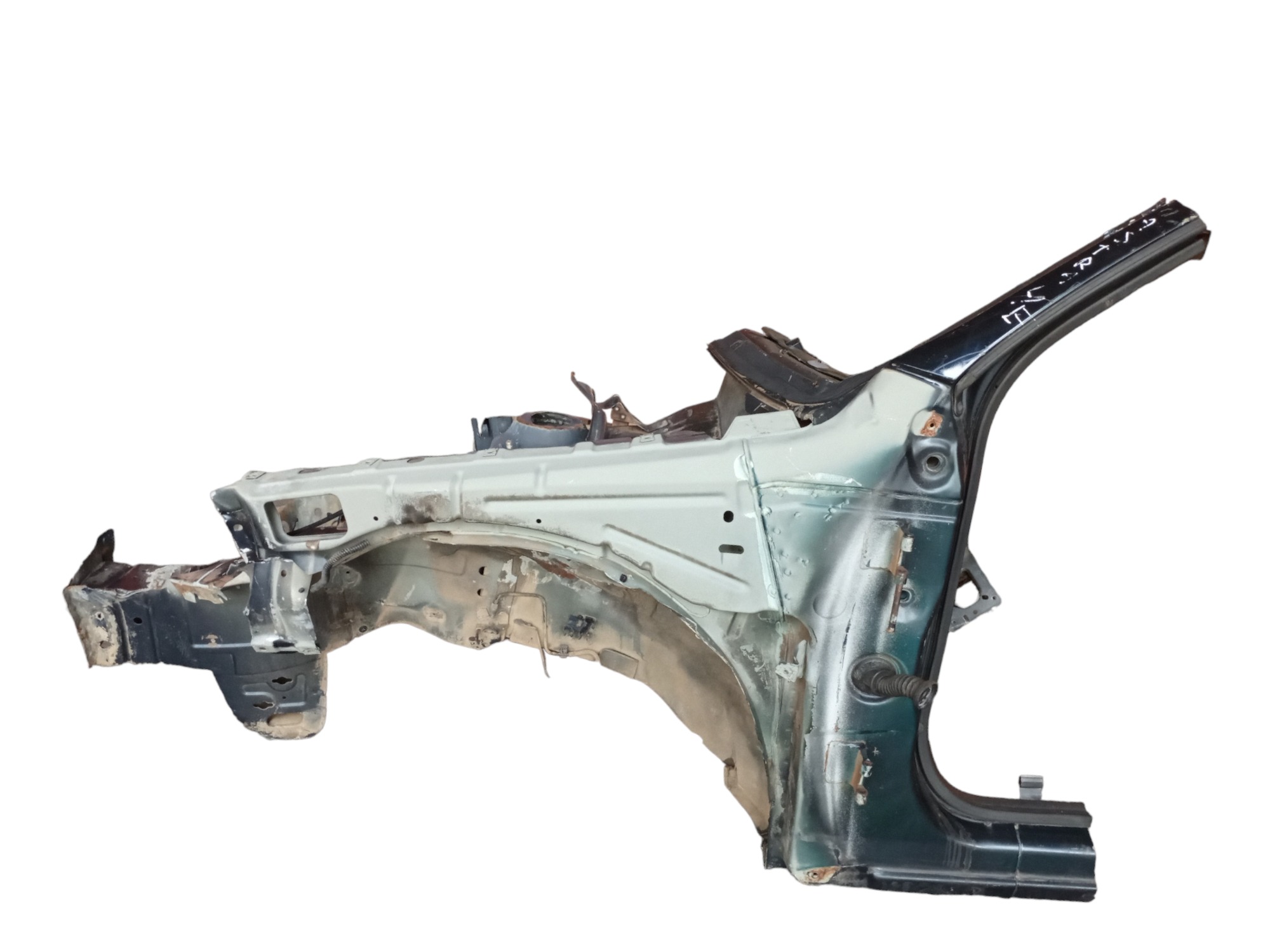 Longarina caixa de roda lado esquerdo Astra 98 a 12 1