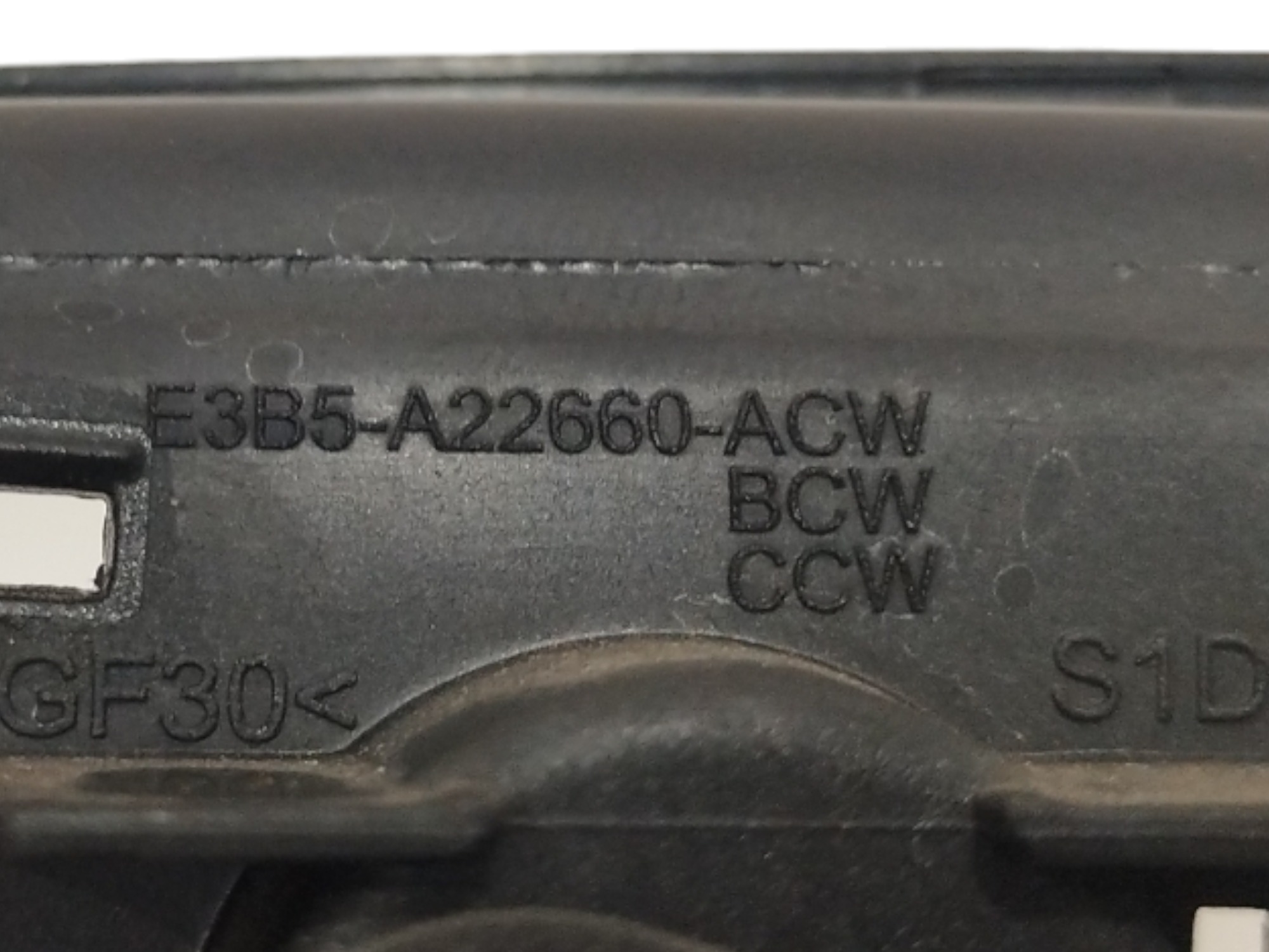 Macaneta Interna Diant Direita Ka 2014 A 2019 E3b5a22660acw Preto Dianteira 5