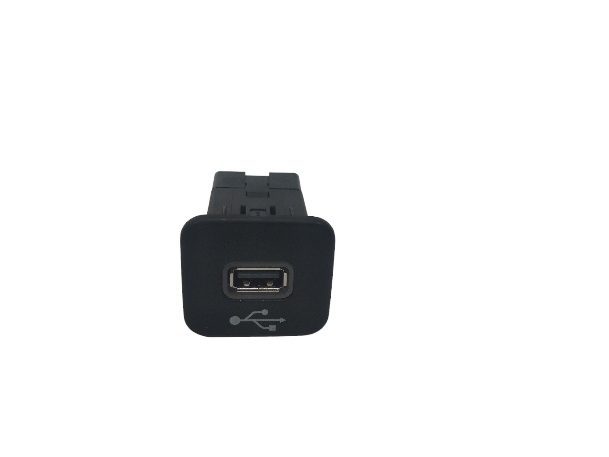 Entrada Conector Ubs Console Strada Freedom 2021 A 2023 Preto 1