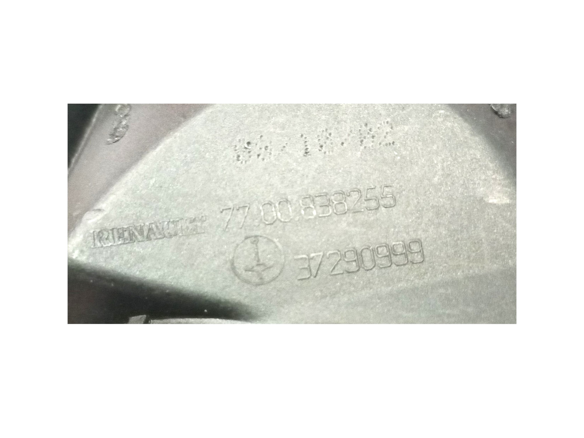 Farol De Milha Renault Clio Kangoo 00 A 04 7700838255 Transparente 6