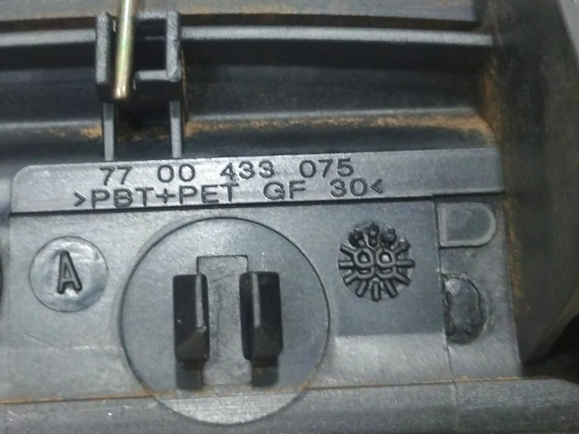 Macaneta Externa Clio 99 Logan 07 A 13 Diant Tras Direita  Dianteira/traseira 5