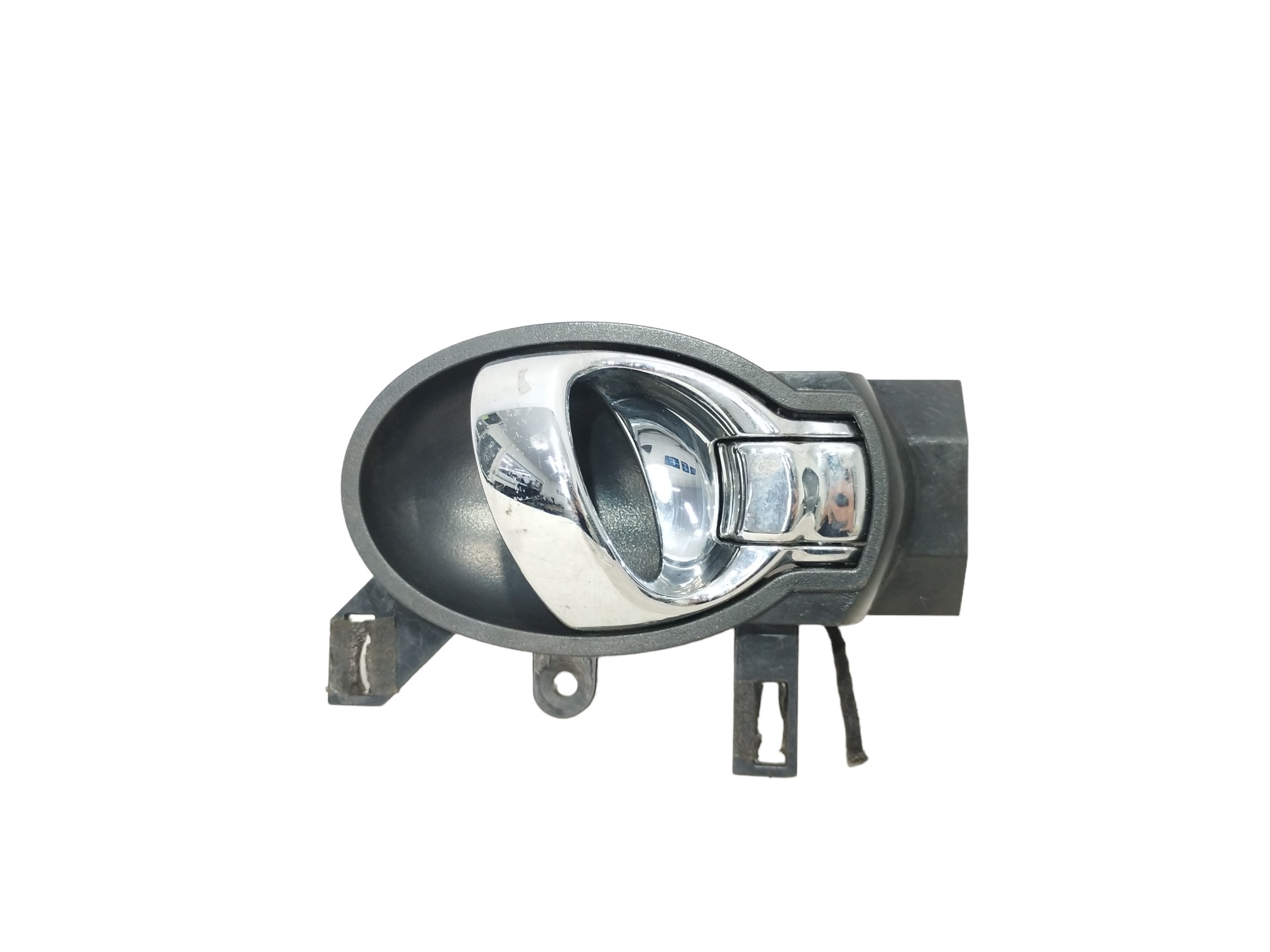 Maçaneta Interna Versa Mach 2016 Dianteiro Direita Prata Dianteira 3