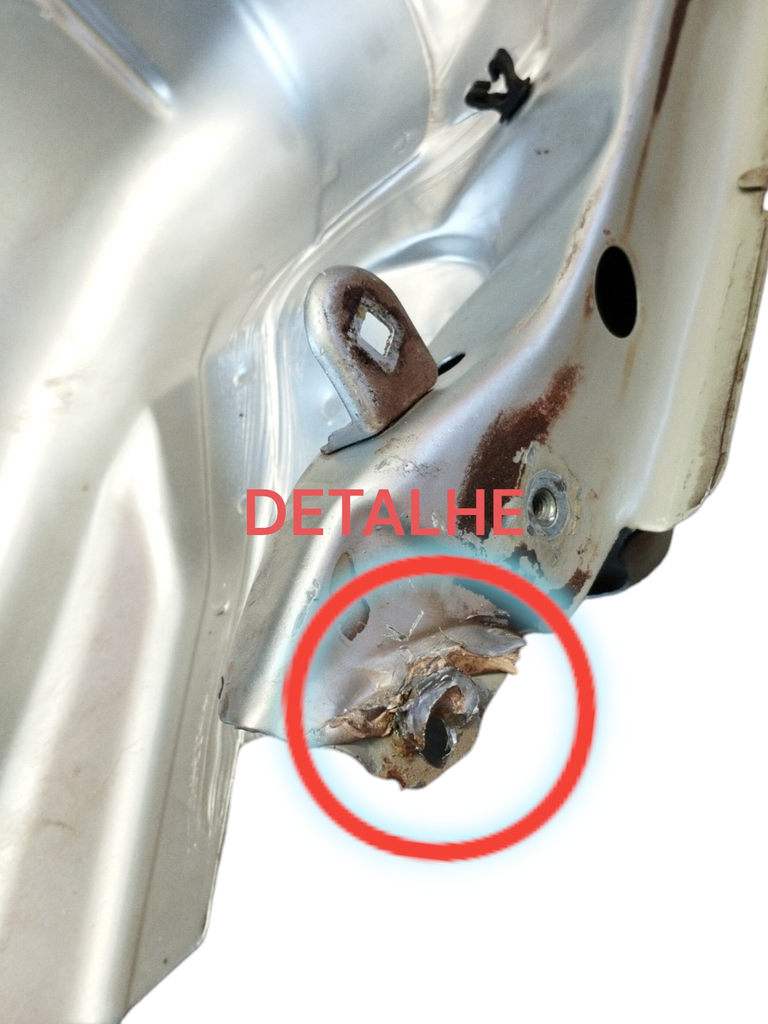 Longarina Caixa De Roda Fox 2003 A 2009 Esquerda 2