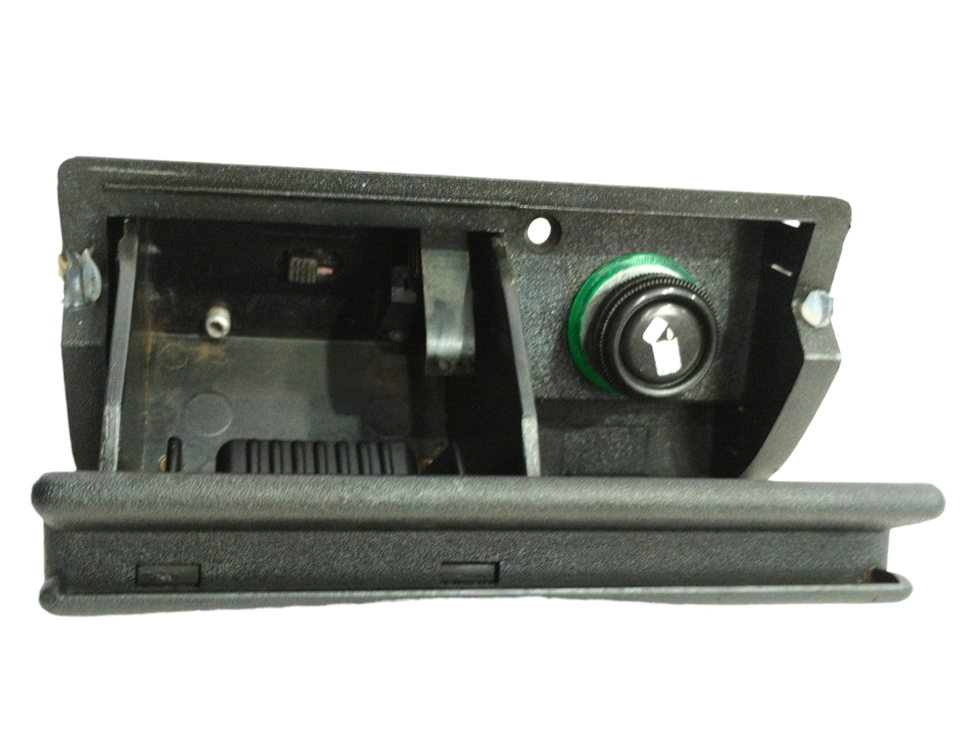 Cinzeiro painel central Gm monza 19991 a 1996 7