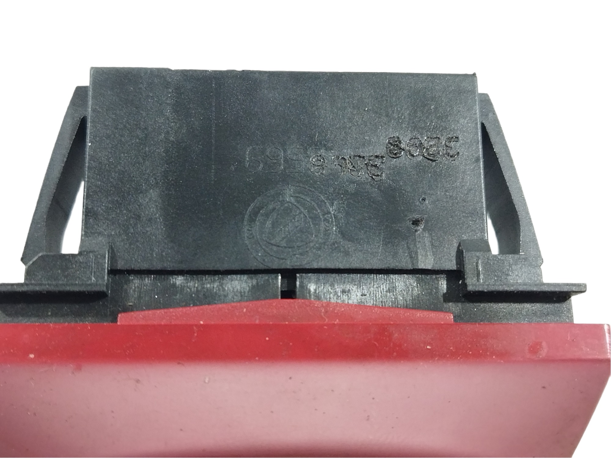 Botão Pisca Alerta Fiat Stilo 2008 Vermelho 2