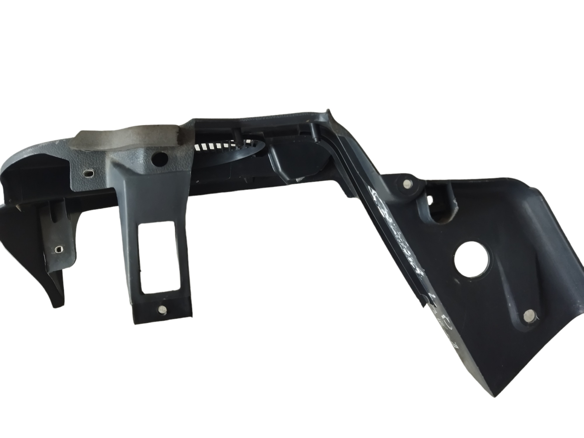 Suporte Tampão Traseiro Direito Fiat Palio 2001 Preto 4