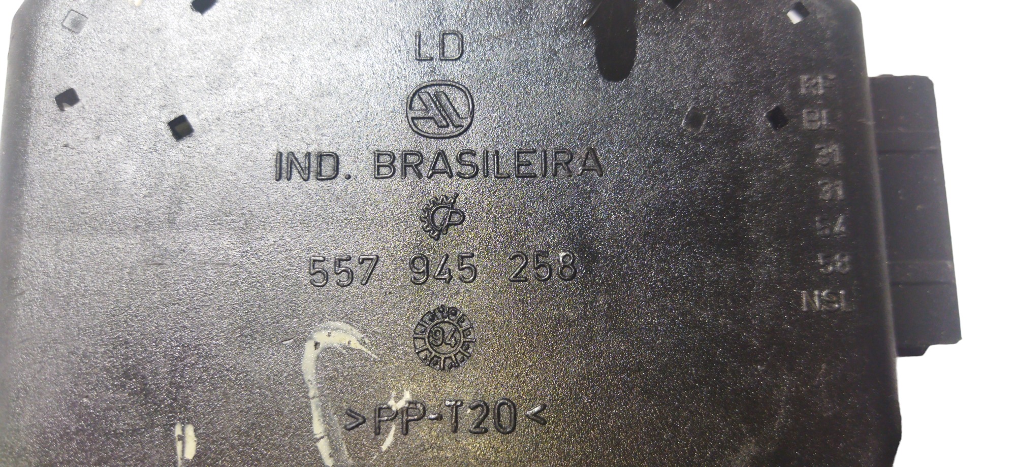 Soquete Circuito Lanterna Traseira Direita Pointer 5