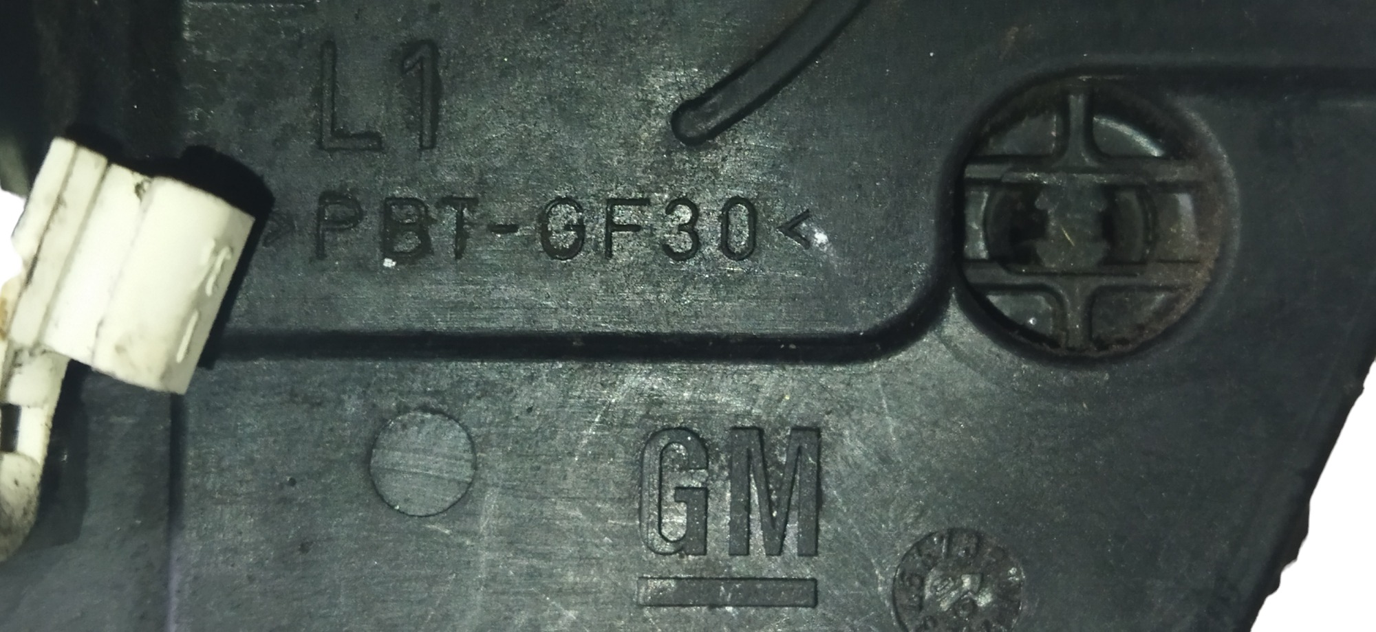 Fechadura Porta Traseira Esquerda Gm Corsa 7