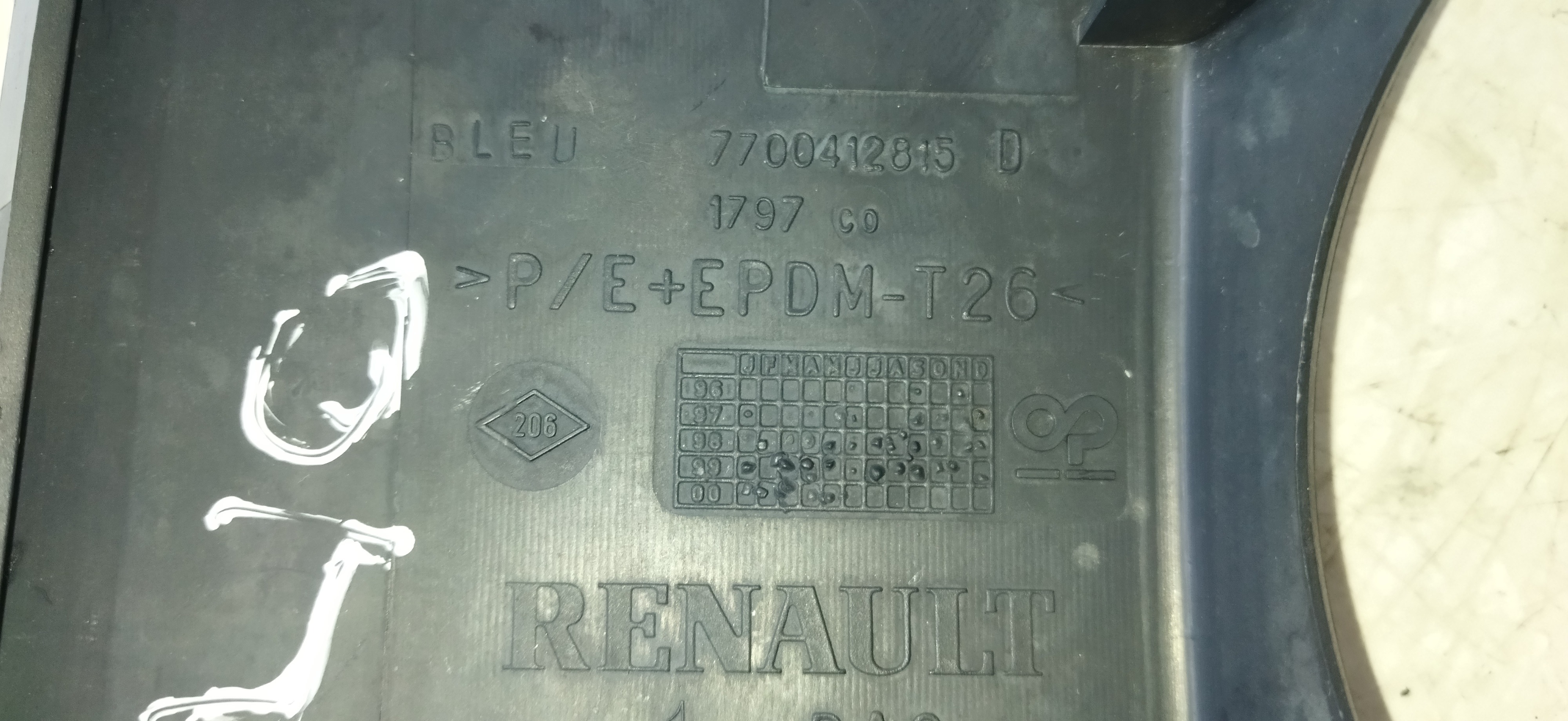 Moldura Superior Coluna Direção Renault Clio 6