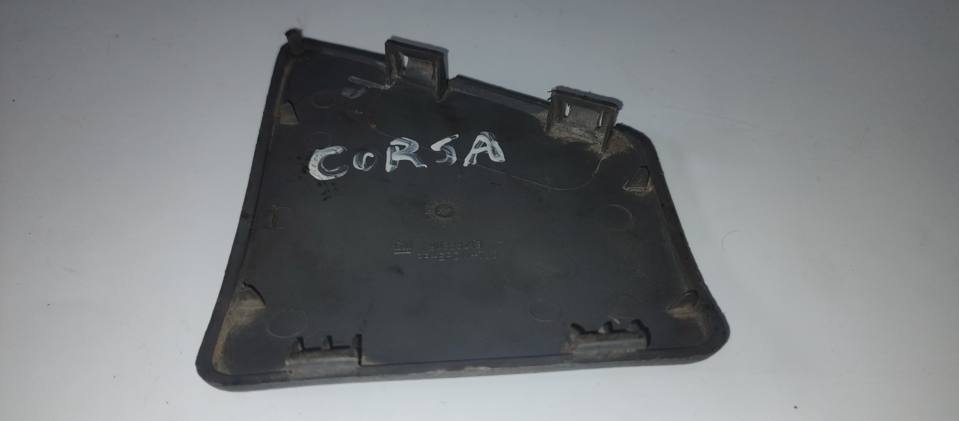 Tampa Amortecedor Direito Gm Corsa 2
