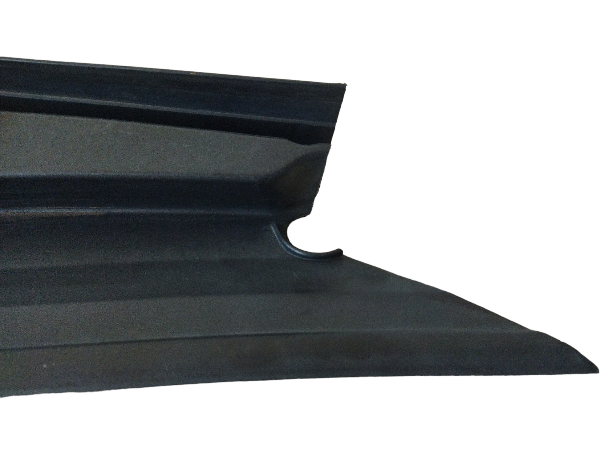 Moldura Grade Churrasqueira Parabrisa Ford Fiesta Esquerdo 7