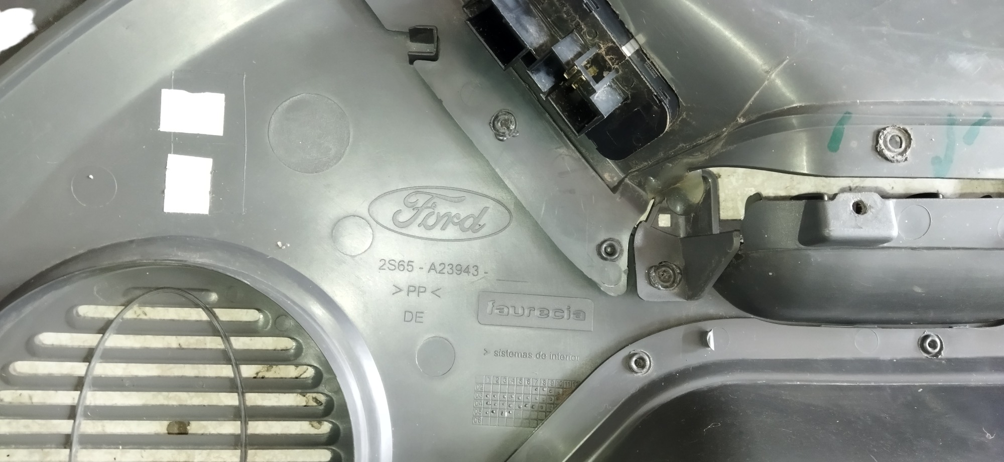 Forro Porta Dianteira Esquerda Ford Fiesta 4 Portas  Cinza 7