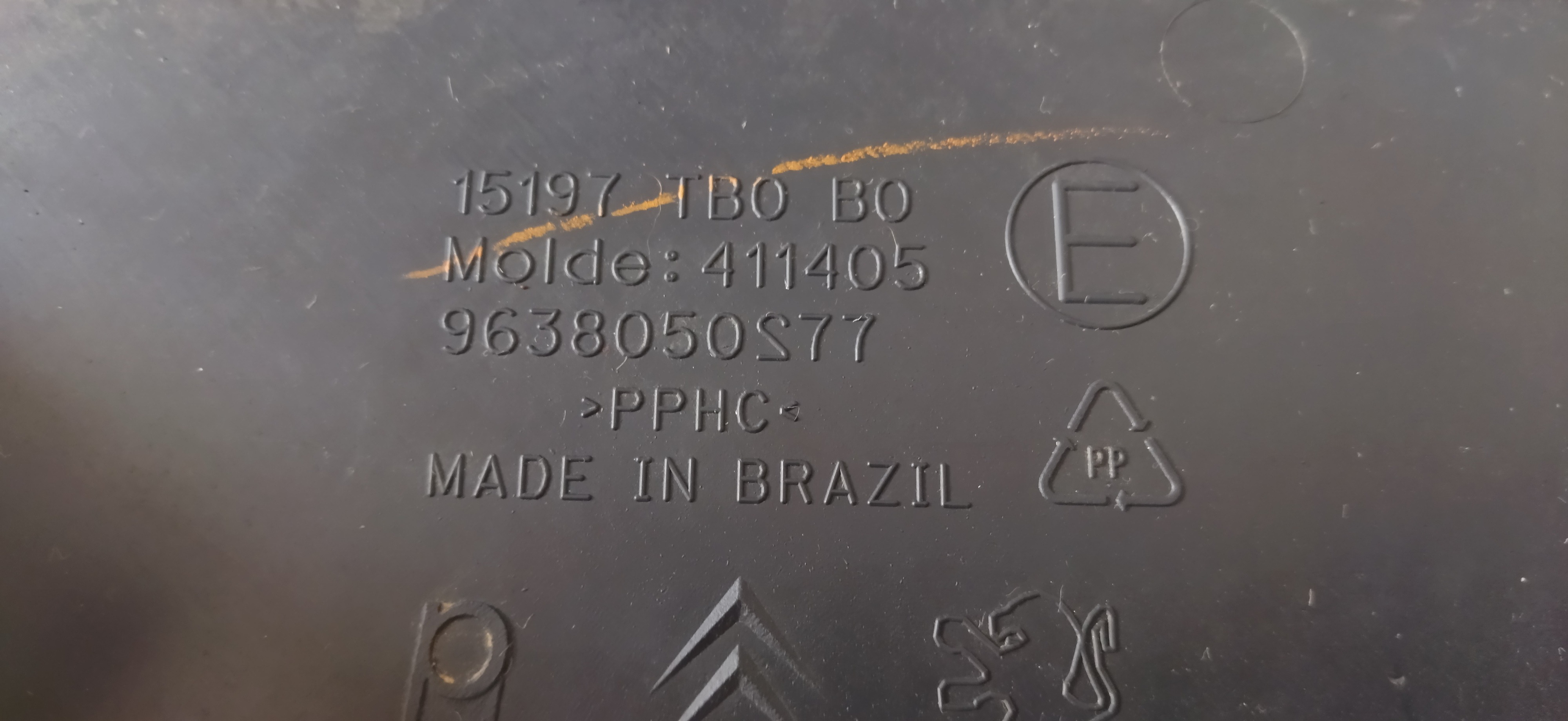 Acabamento Porta Traseira Esquerda Citroen C3 7