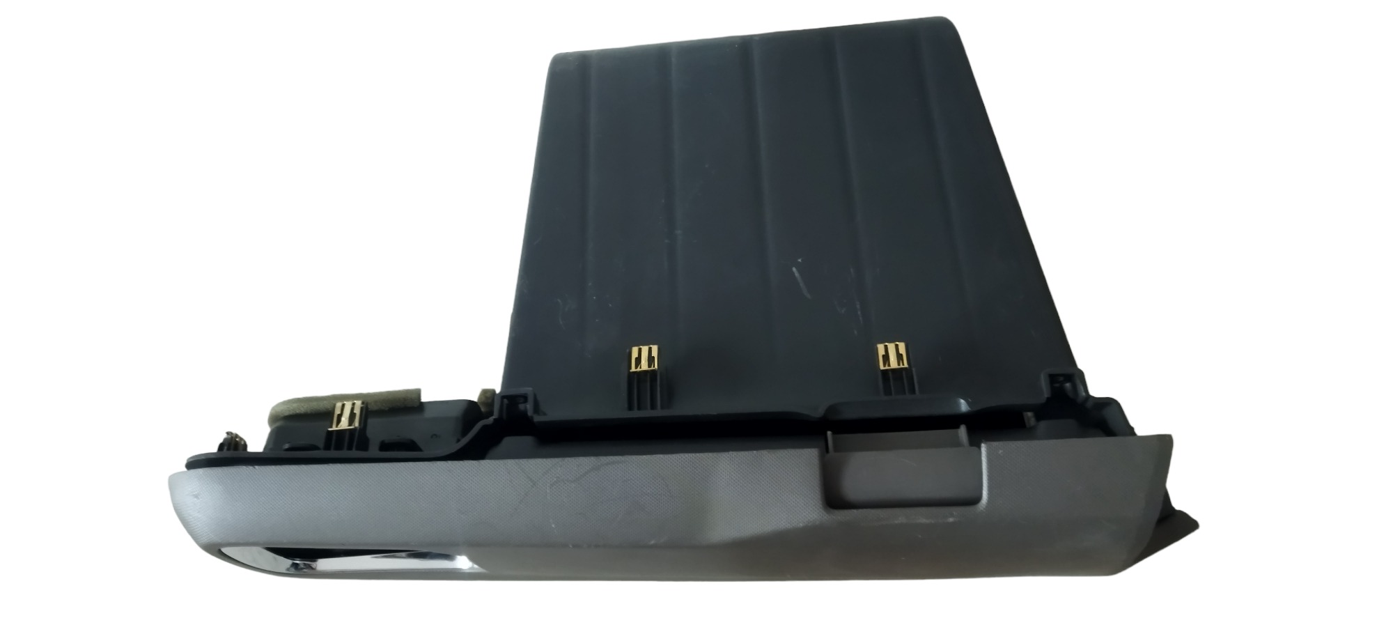 Caixa Porta Luvas Difusor Ar Gm Onix Prisma 2
