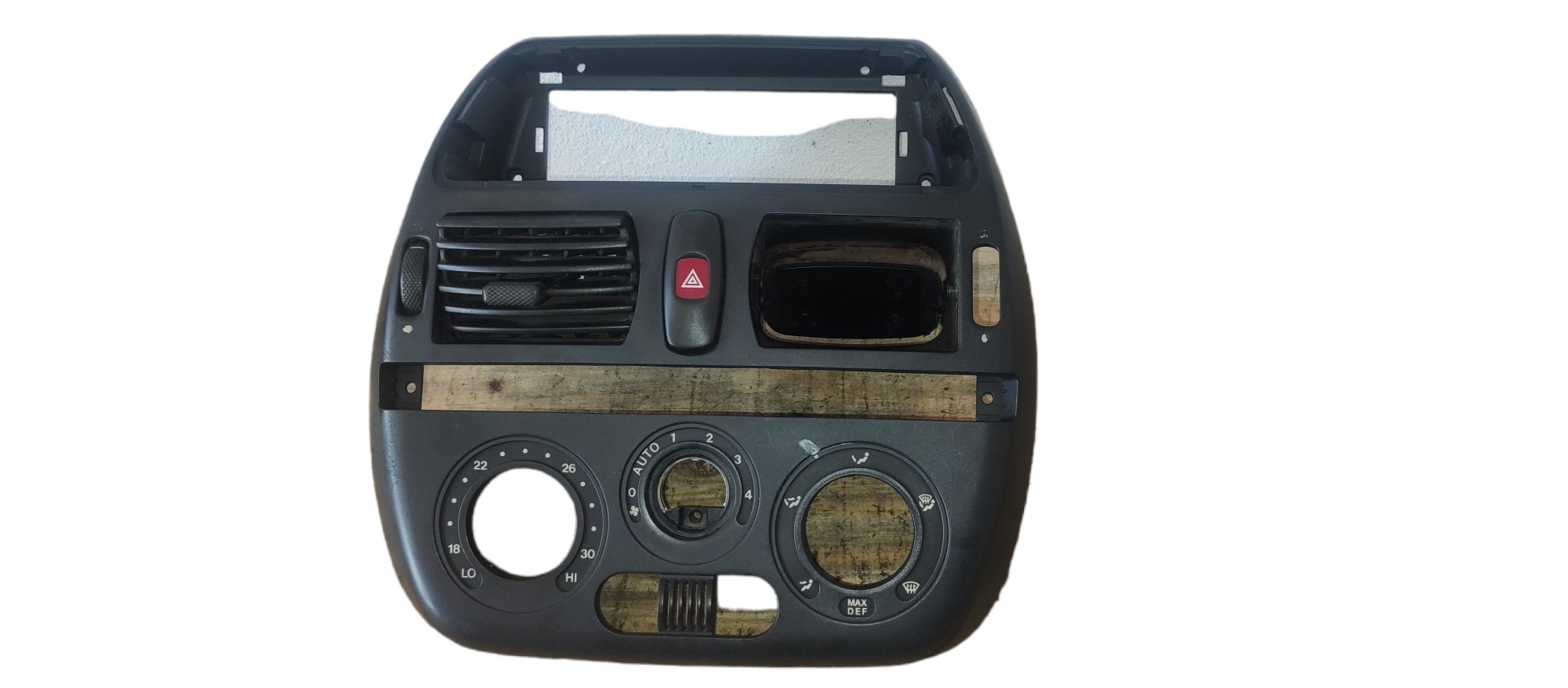 Moldura Painel Central Fiat Brava 1