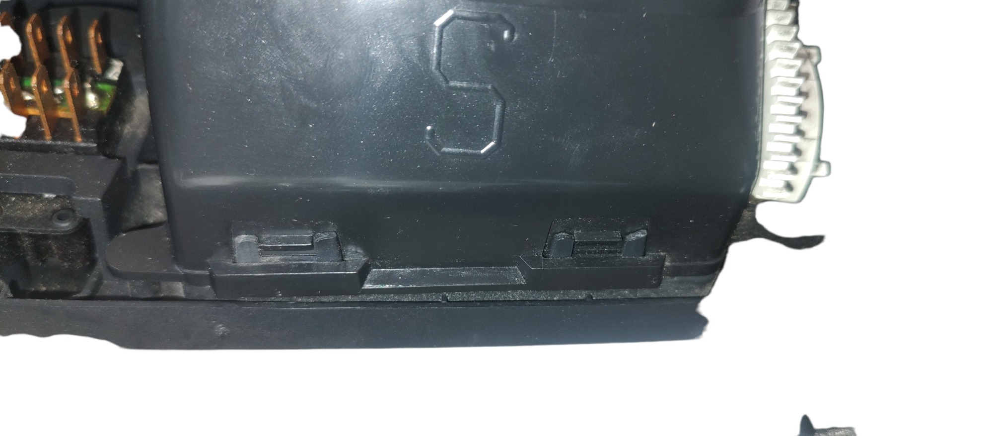 Moldura Painel Central Fiat Brava 3