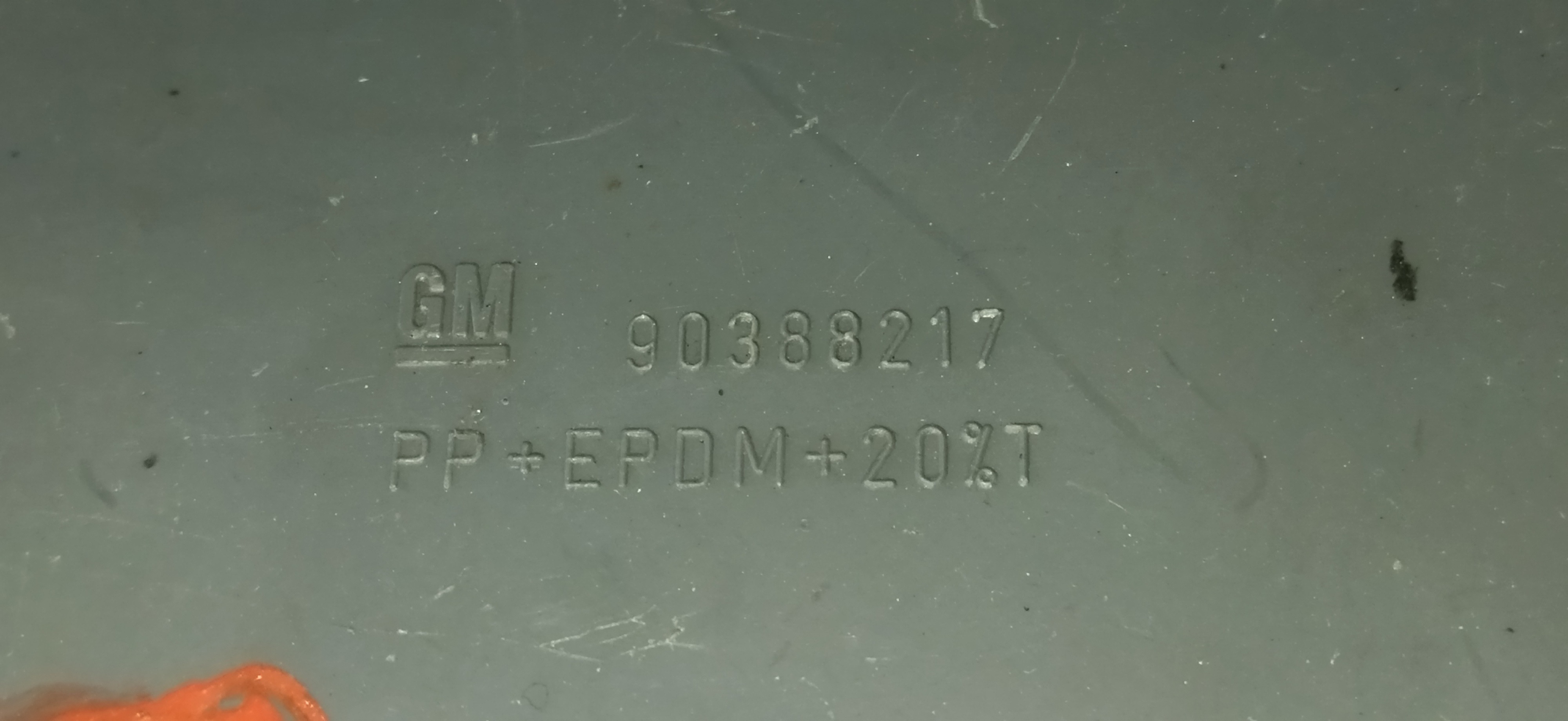 Moldura Tampa Lanterna Traseira Gm Corsa 7