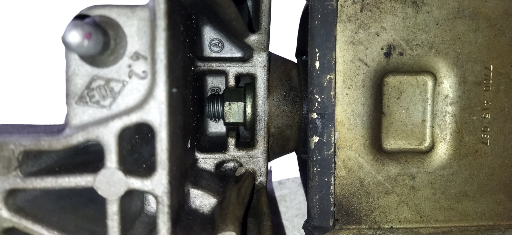Suporte Coxim Motor Renault Clio 1.0 2004 8