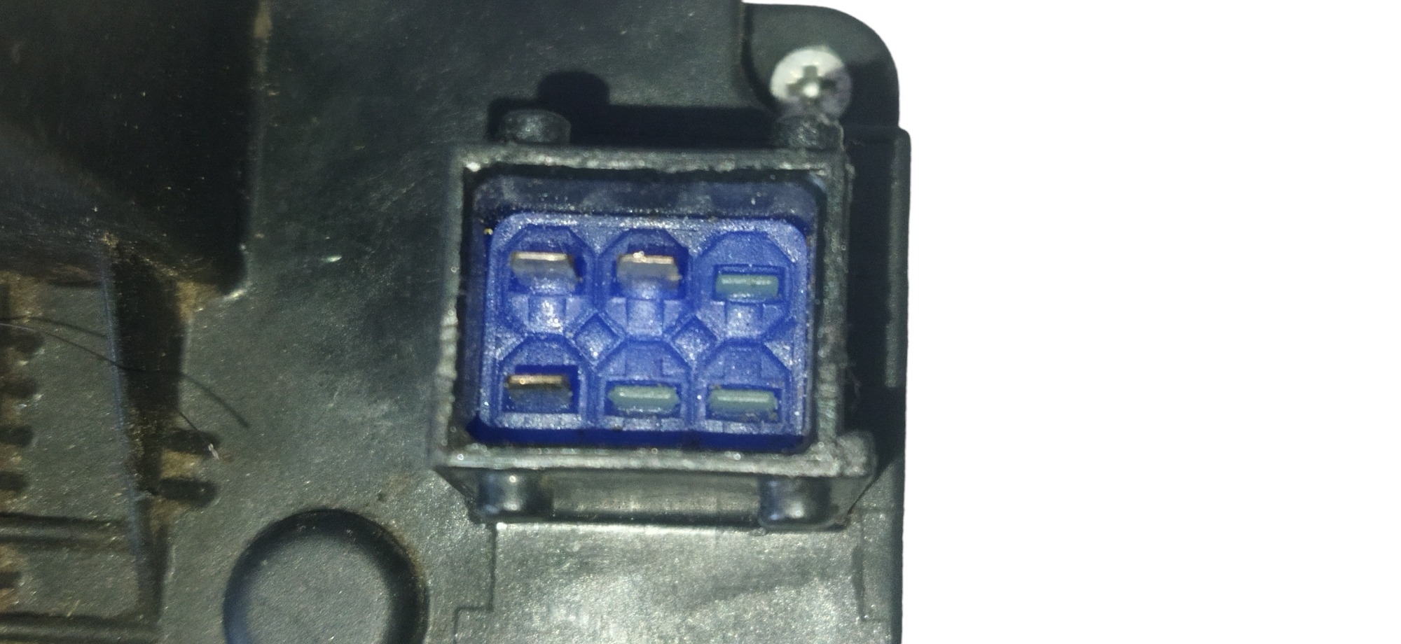 Fechadura Porta Traseira Esquerda Gm Meriva 9