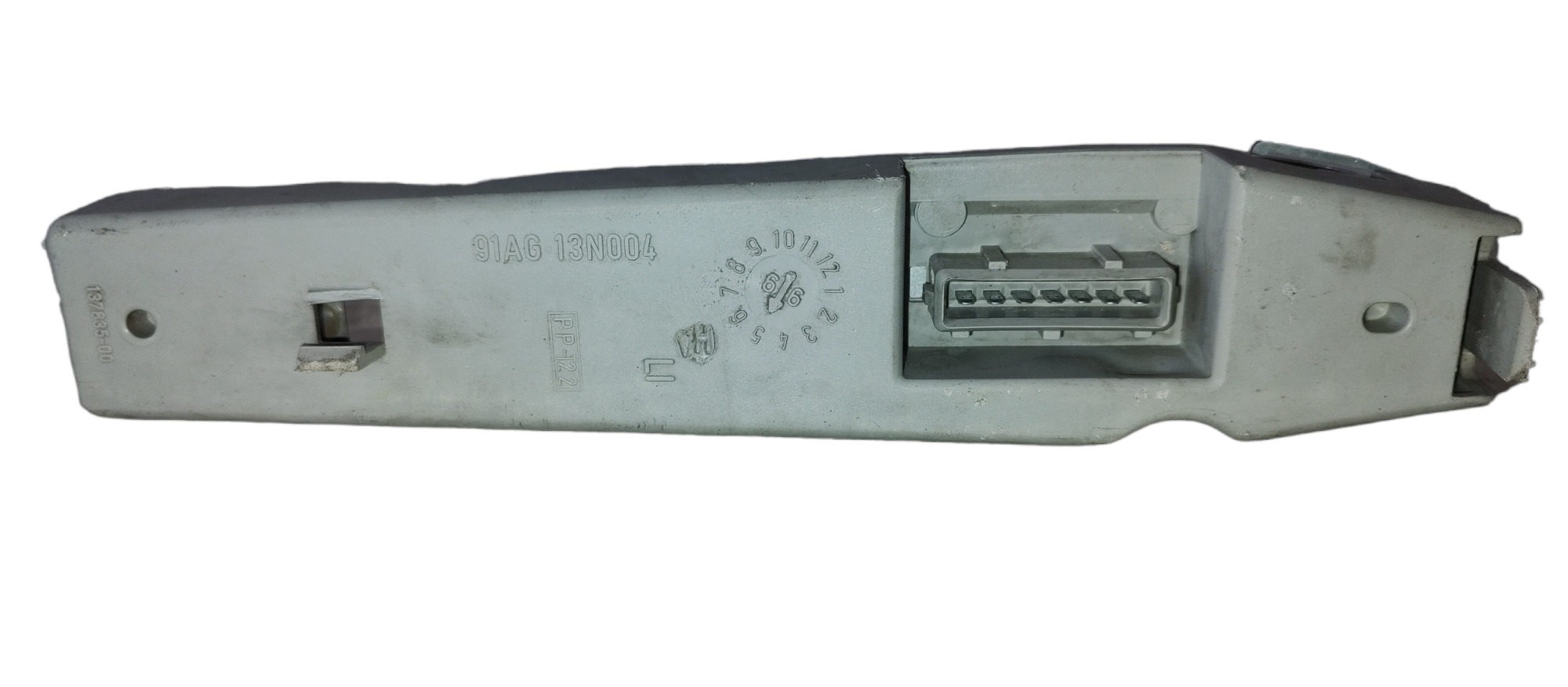Circuito Soquete Direita Ford Escort Gl Wagon 1999 C/detalhe 2
