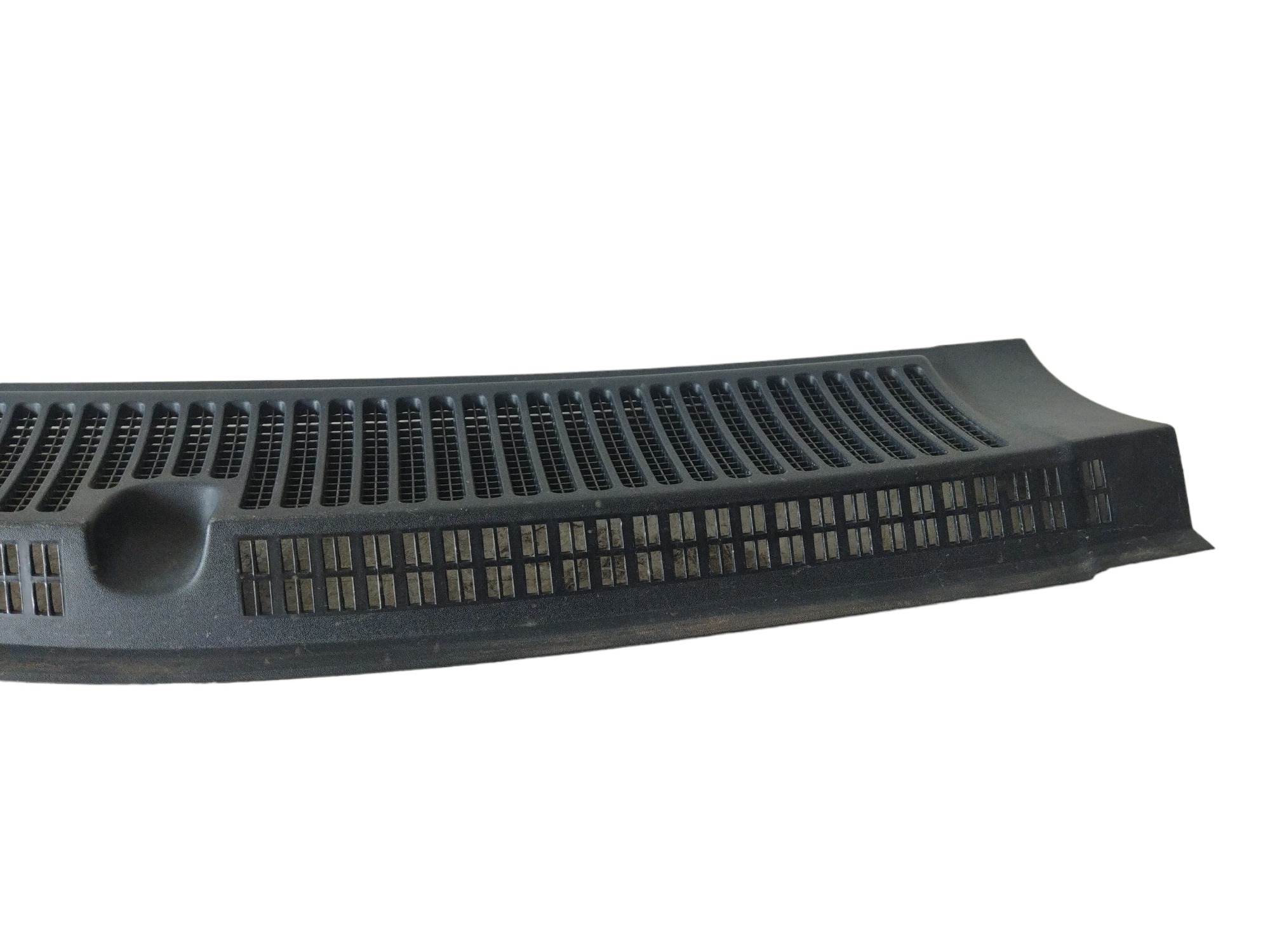 Churrasqueira Dianteira Direita Vw Saveiro G6 4