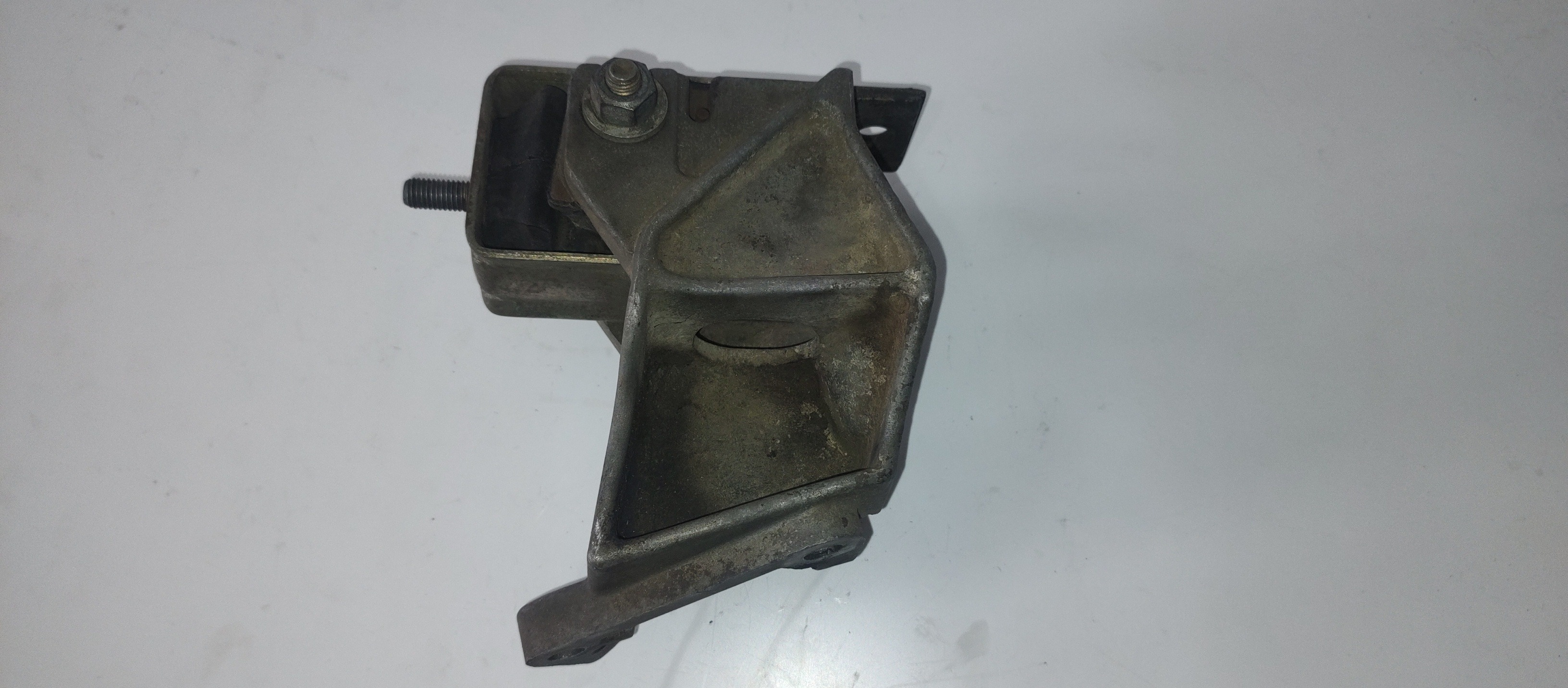 Suporte Do Coxim Motor Ford Escort/verona 3