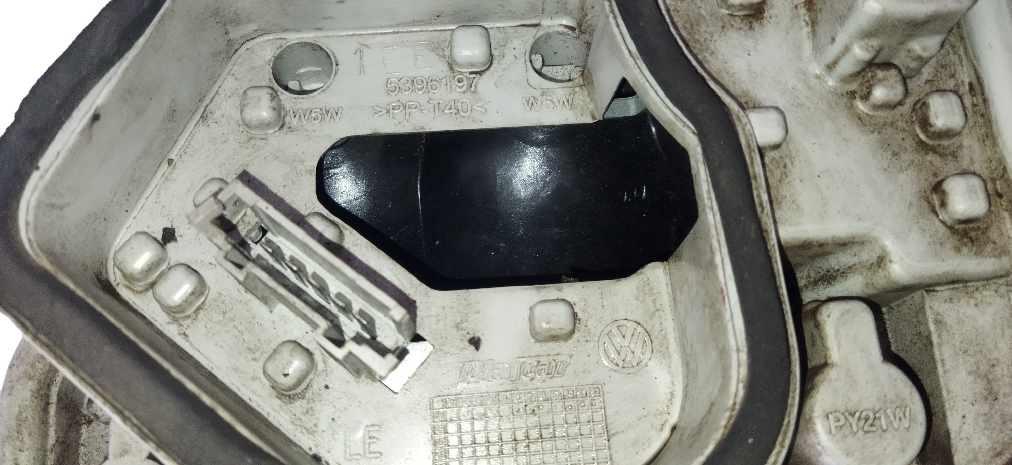 Lanterna Traseira Esquerda Vw Gol G5 6