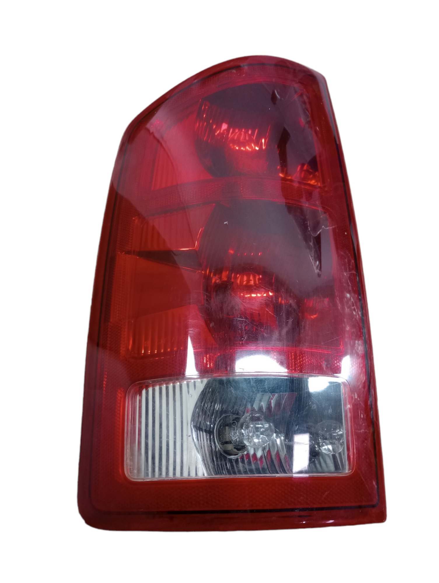 Lanterna Traseira L.e Dodge Ram 2008 Com Suporte Quebrado  Original 2