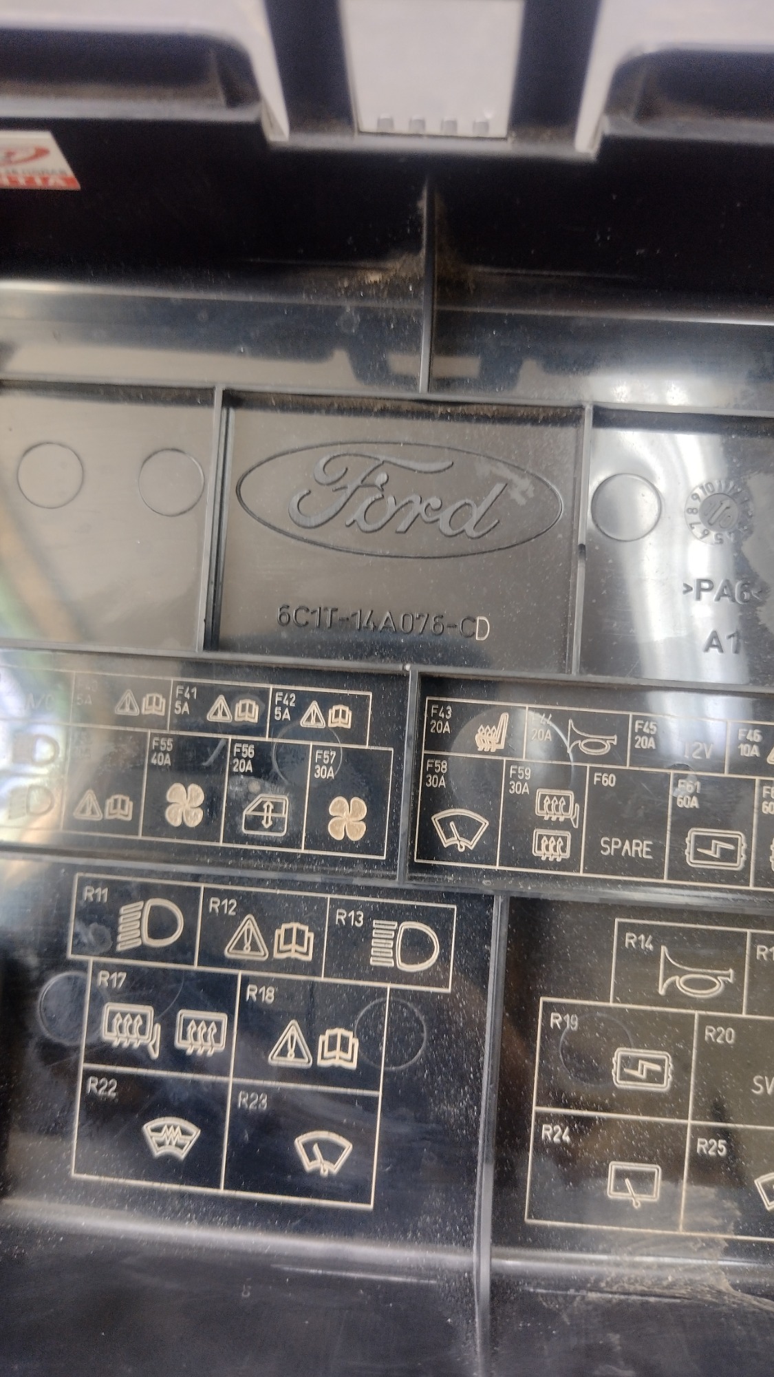 Tampa Caixa De Fusível Ford Transit 2.4 2011 5