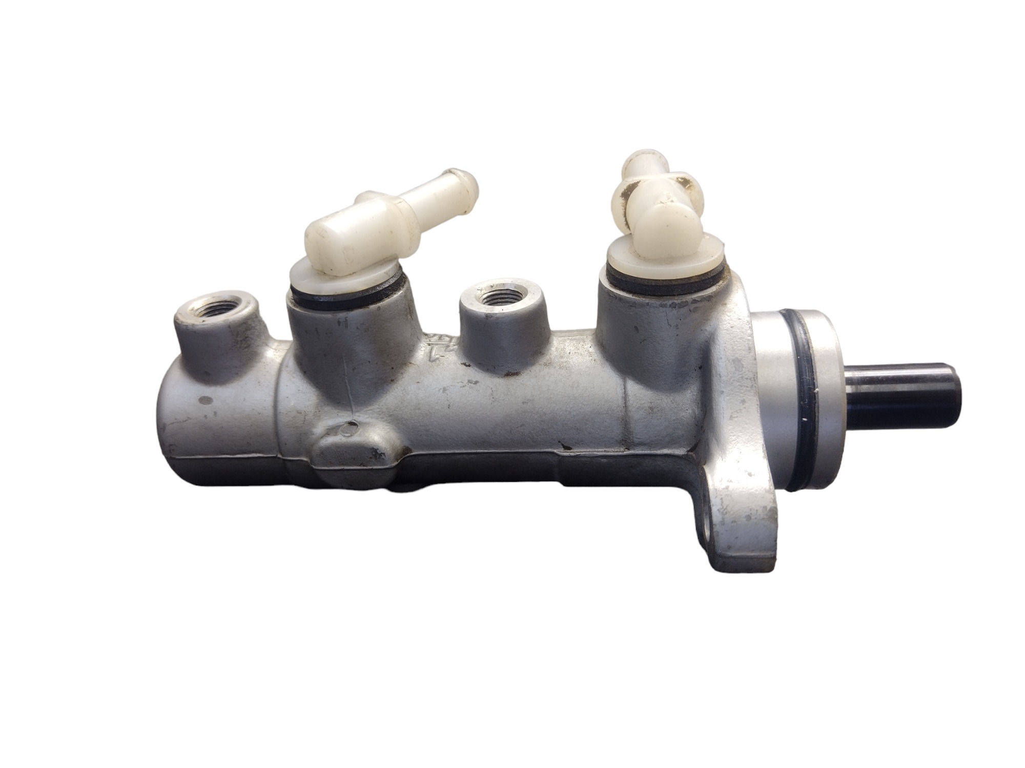 Cilindro Mestre Freio Hr 2.5 2011 3