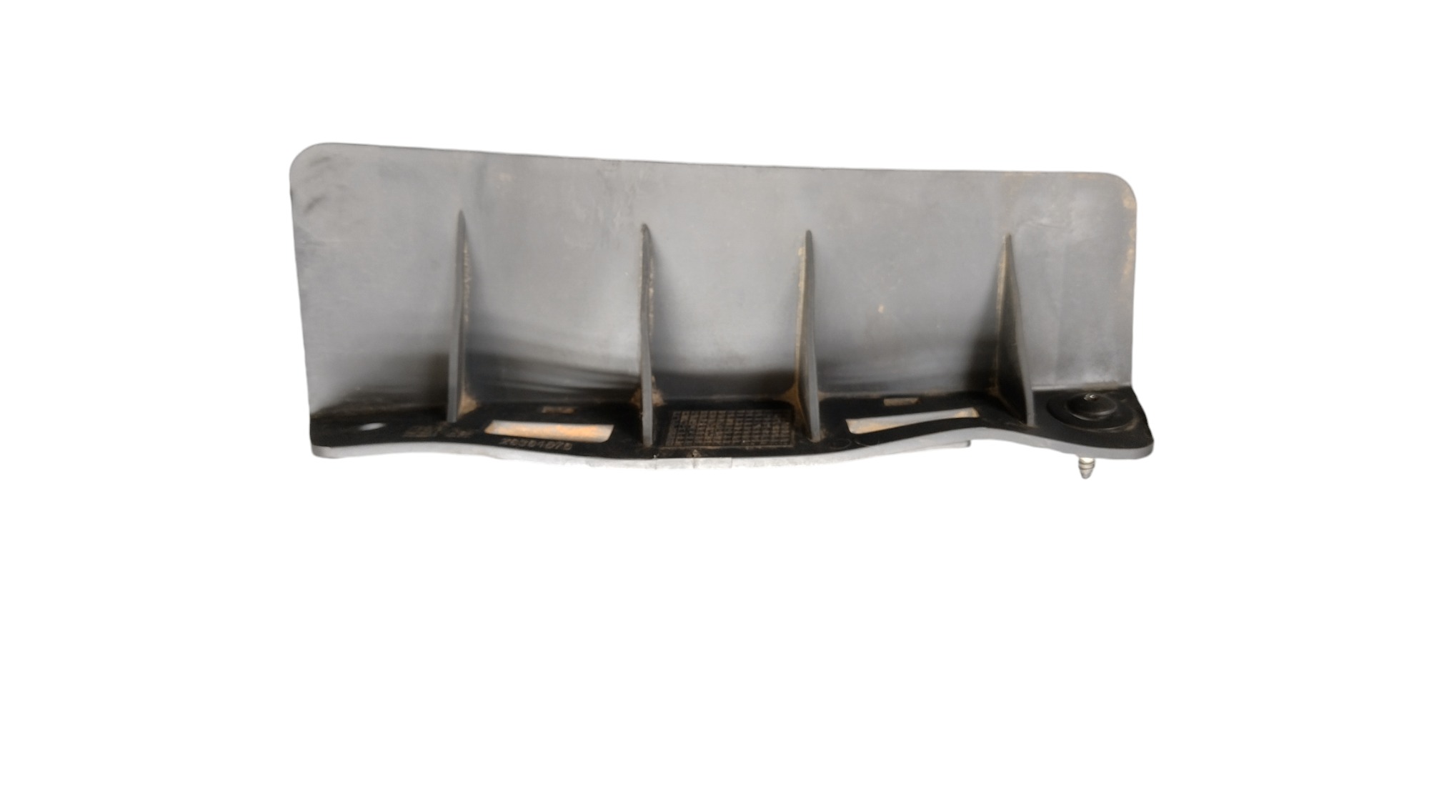 Defletor Inferior Ar Radiador L.e Chevrolet Tracker 2024 3