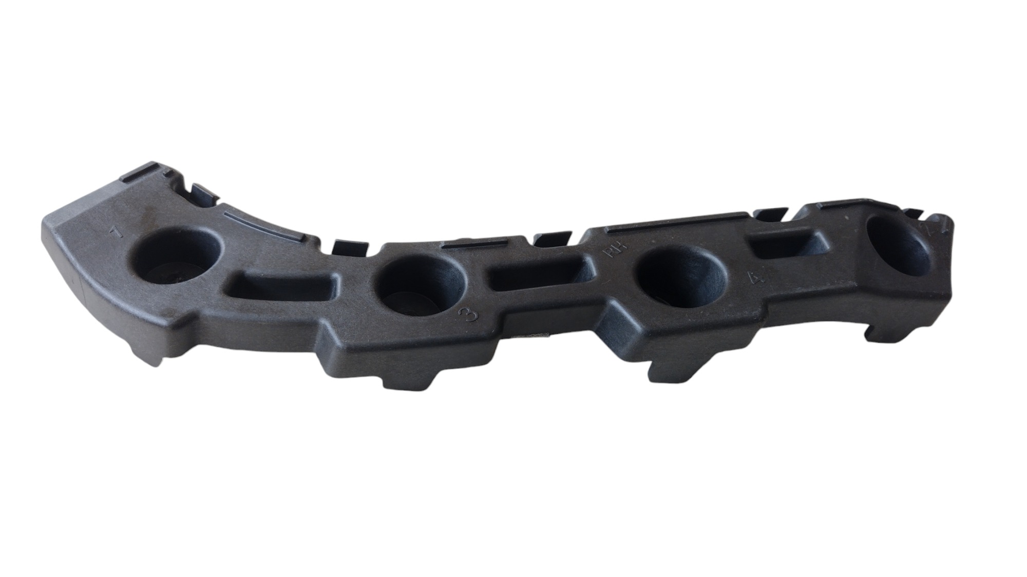 Suporte Guia Do Parachoque T.d Tracker 2024 3