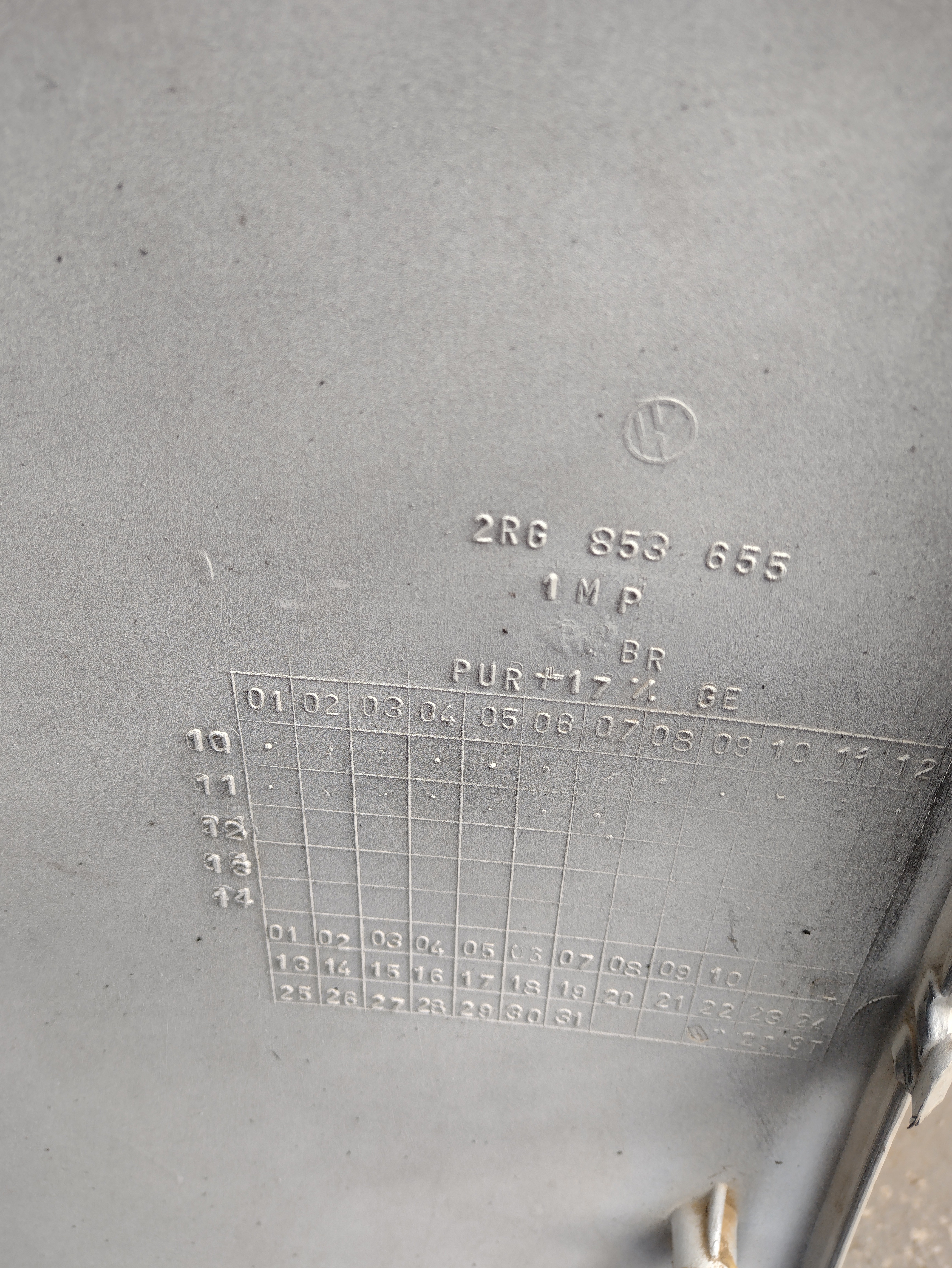 Bochecha Esquerda Vw 13180 2005 3