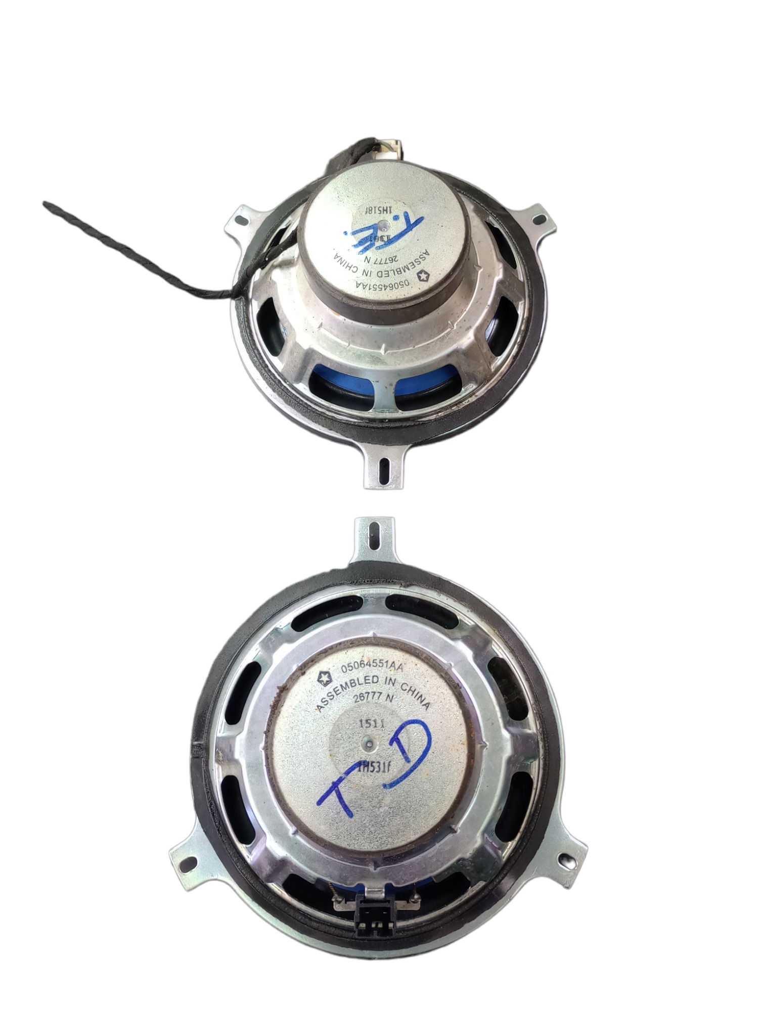 Par Alto Falantes Traseiros Grand Cherokee 2011 3