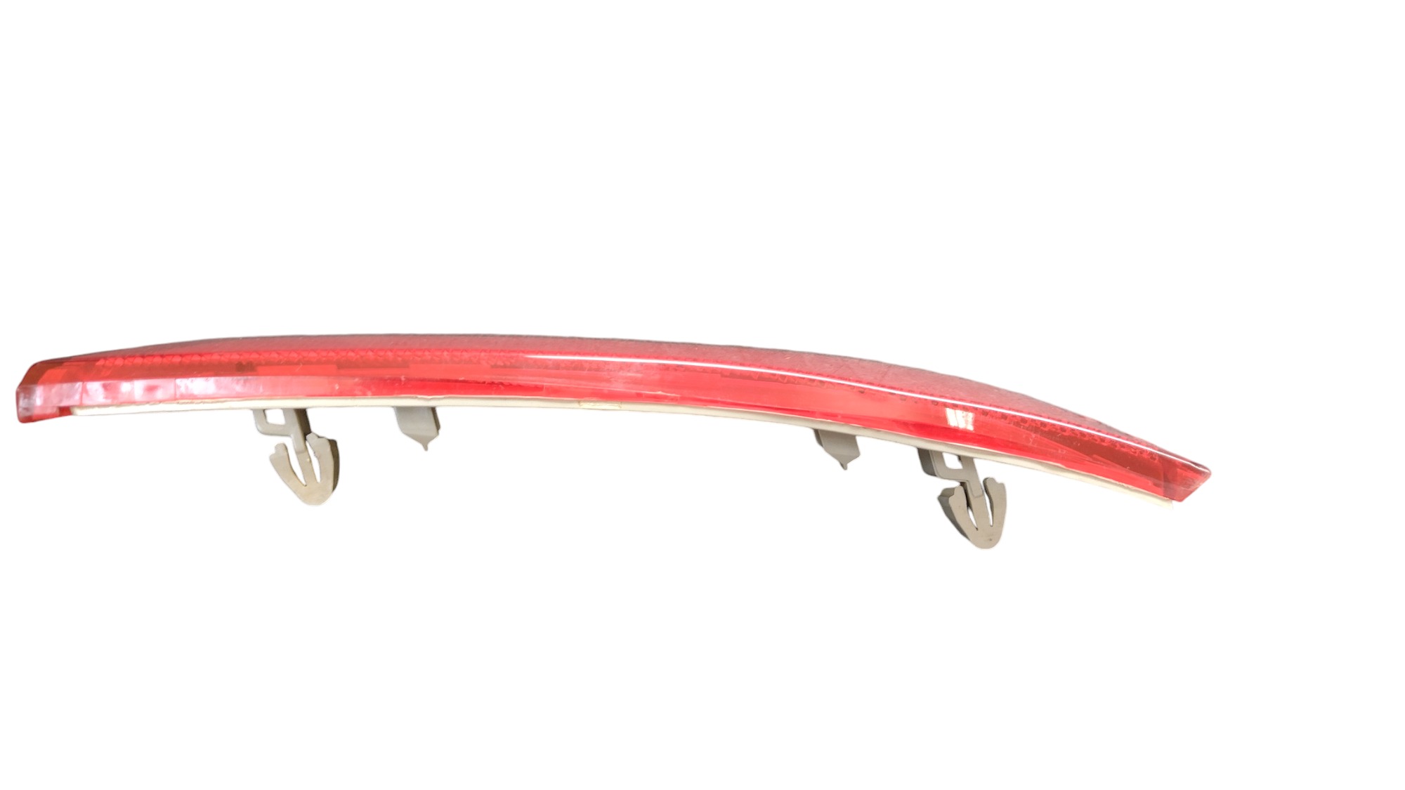Refletor T.d Parachoque Tracker 2020 Cor 3