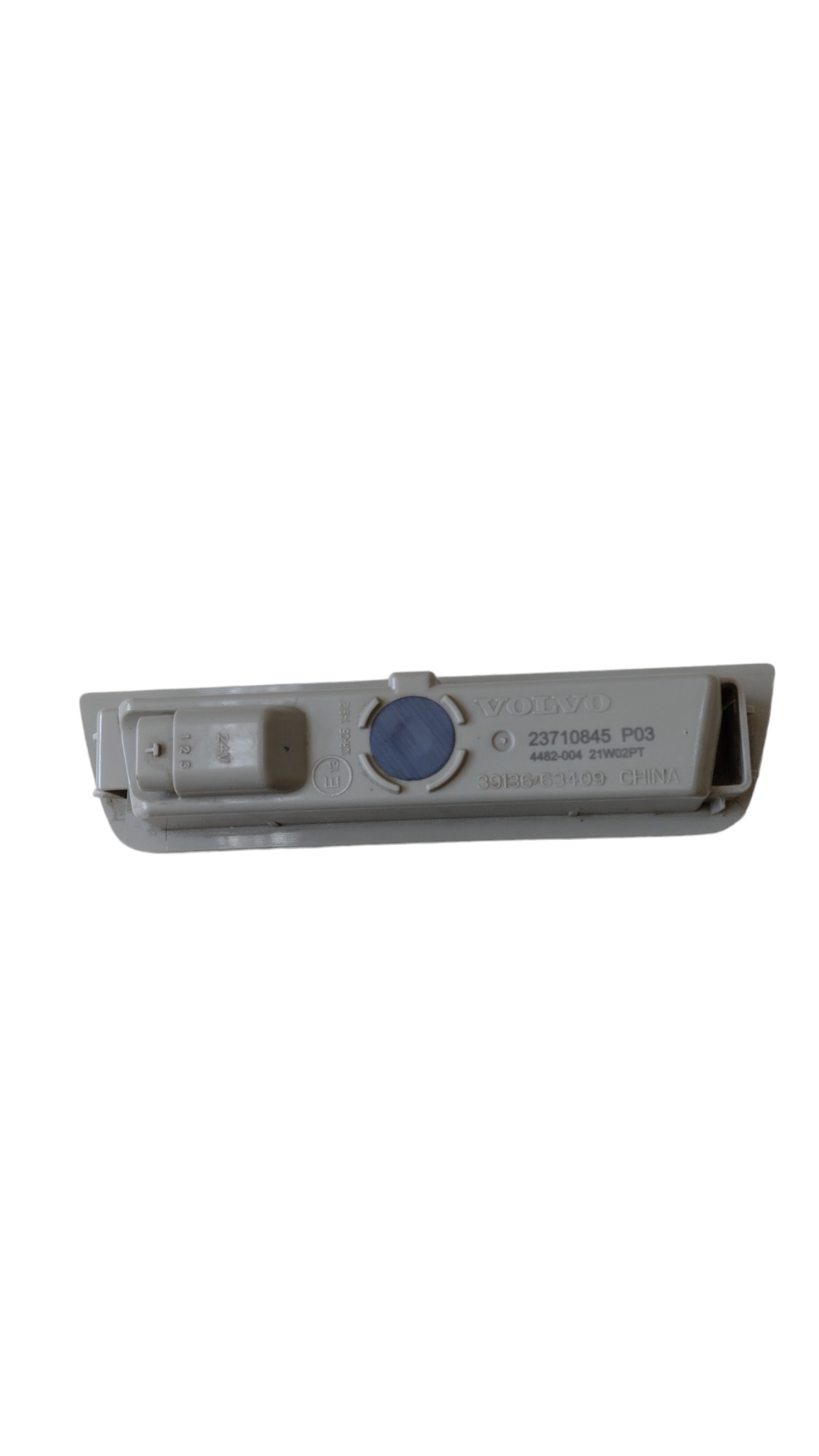 Luz Cortesia Cabine Volvo Fh 460-540 2016 A 2021 4