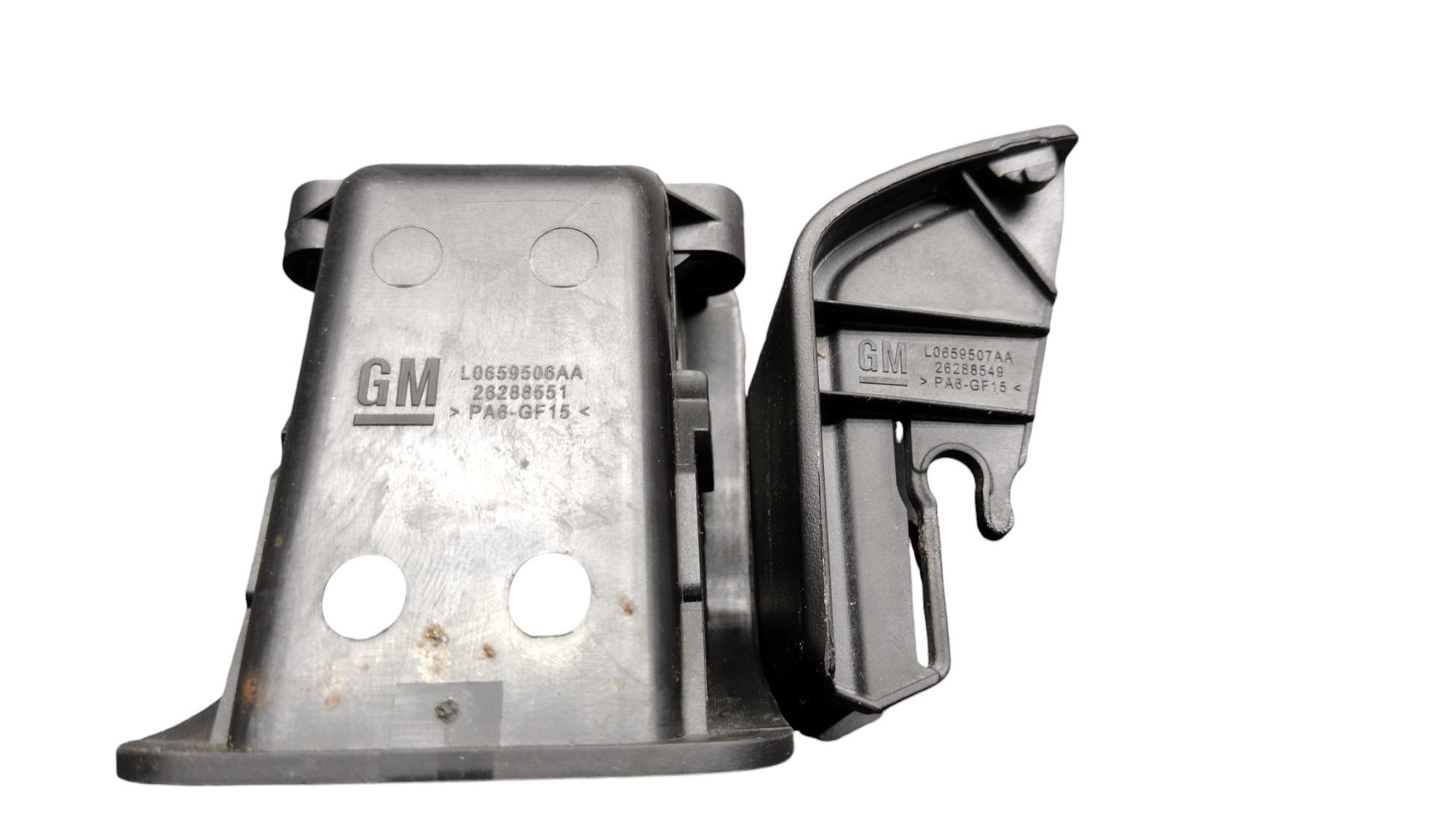 Acabamento Isofix Gm Tracker 2021 Preto 5
