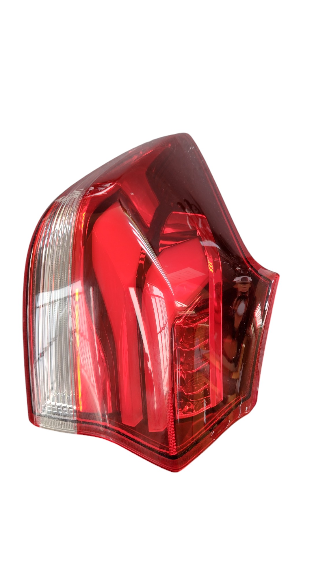 Lanterna Traseiro Esquerdo Canto Chevrolet Tracker 2021 Vermelho 2