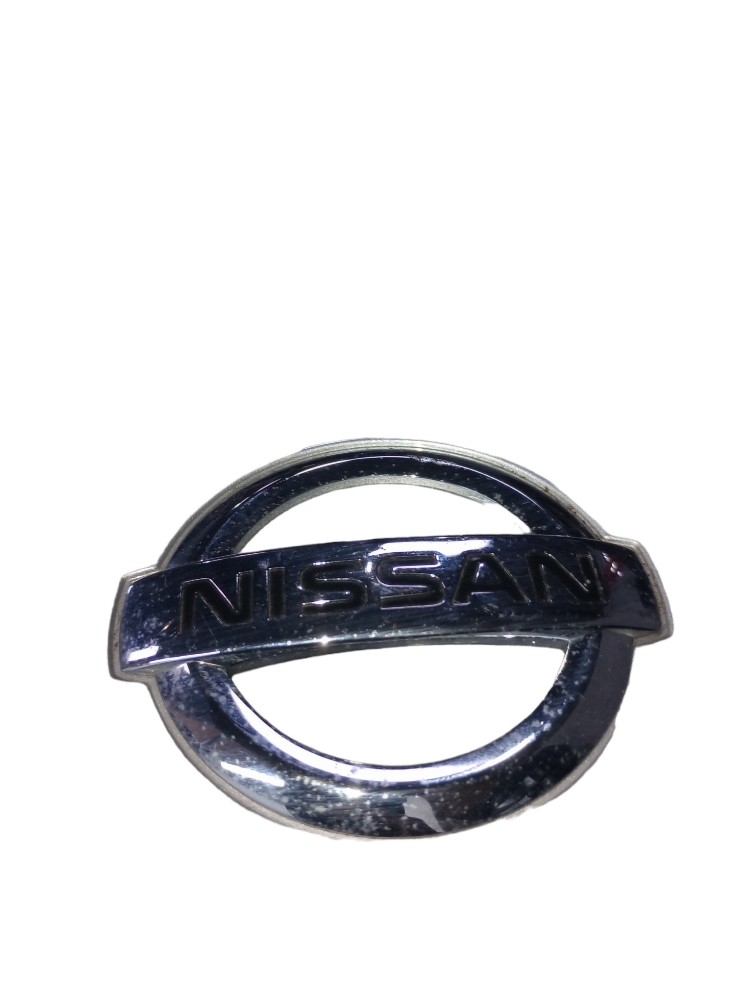 Aplique Da Tampa Traseira Nissan Versa 2013 Prateado 6