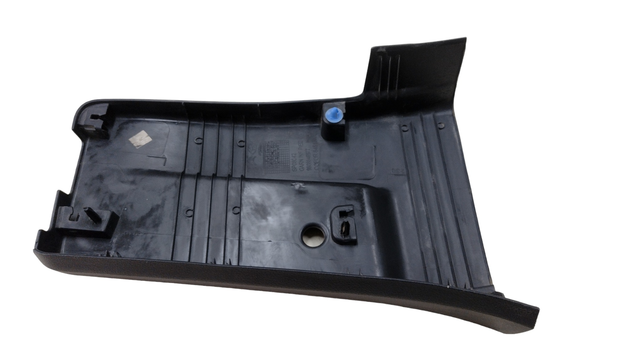 Acabamento Coluna Interna Peugeot Expert 2022 3