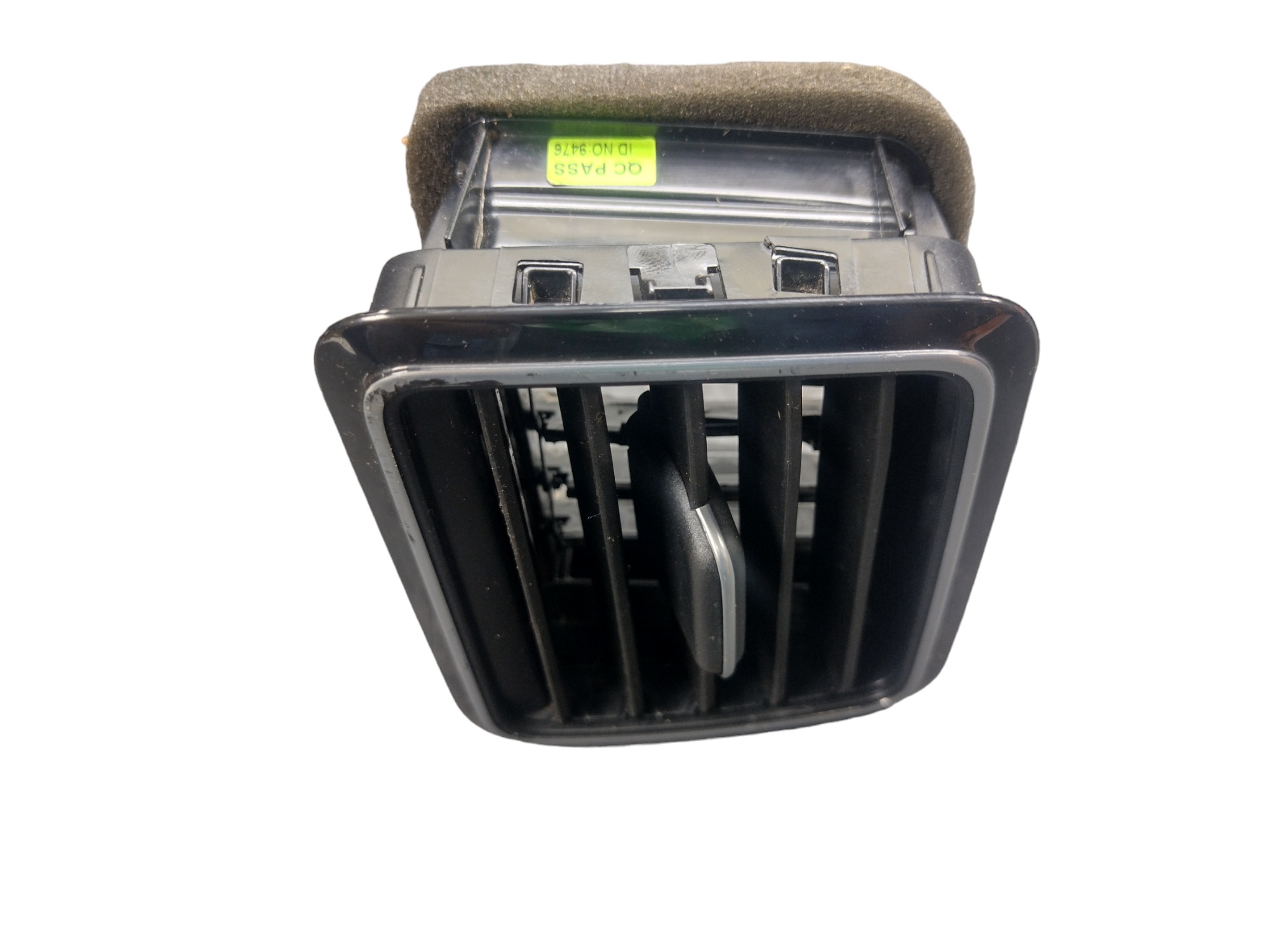 Difusor De Ar Lado Esquerdo Amarok 2022 Com Detalhes 5