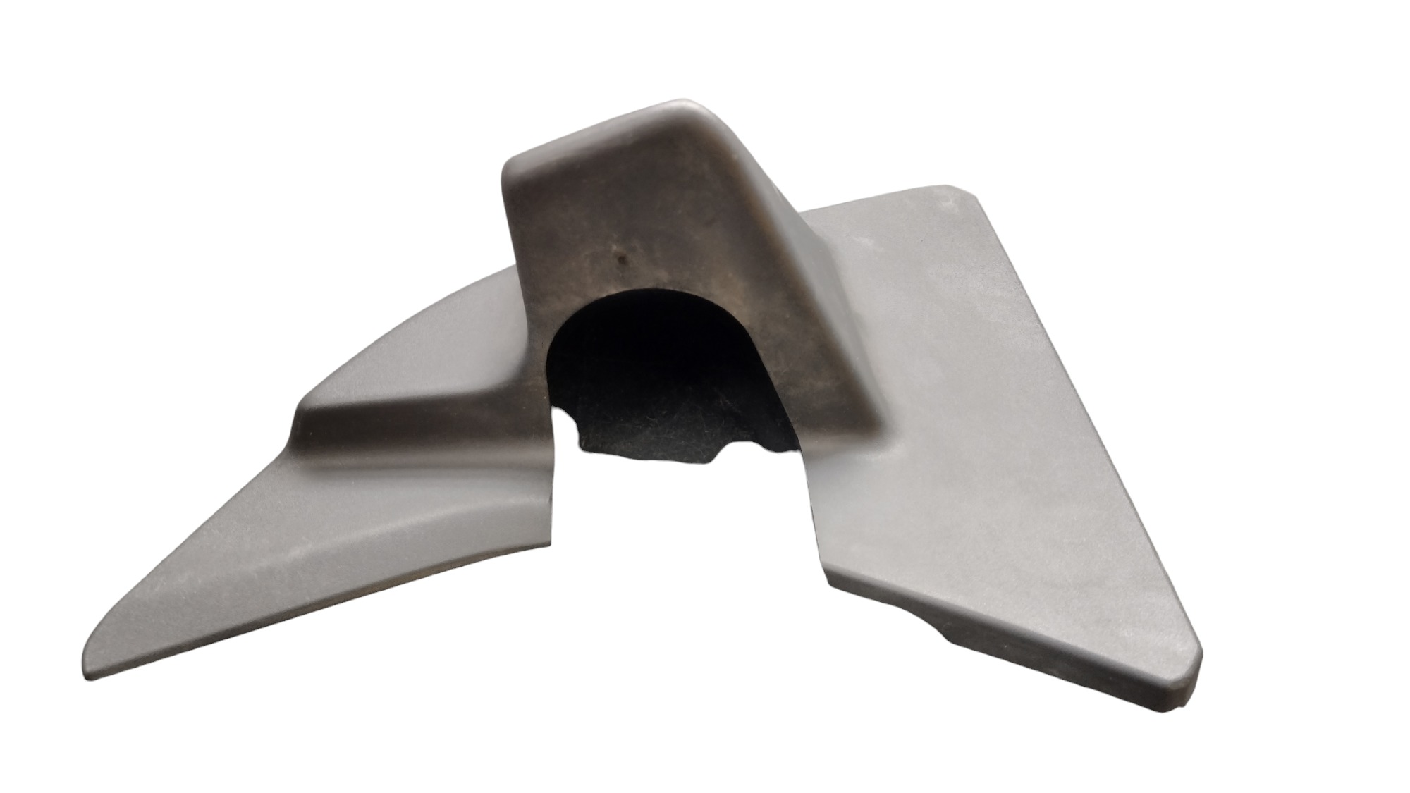 Acabamento Inferior Retrovisor L.d Fh 460-540 2016 A 2021 4