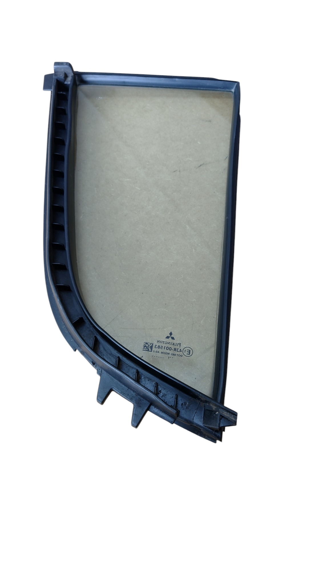 Vidro fixo porta T.E L200 Triton 2013 MN117605 2