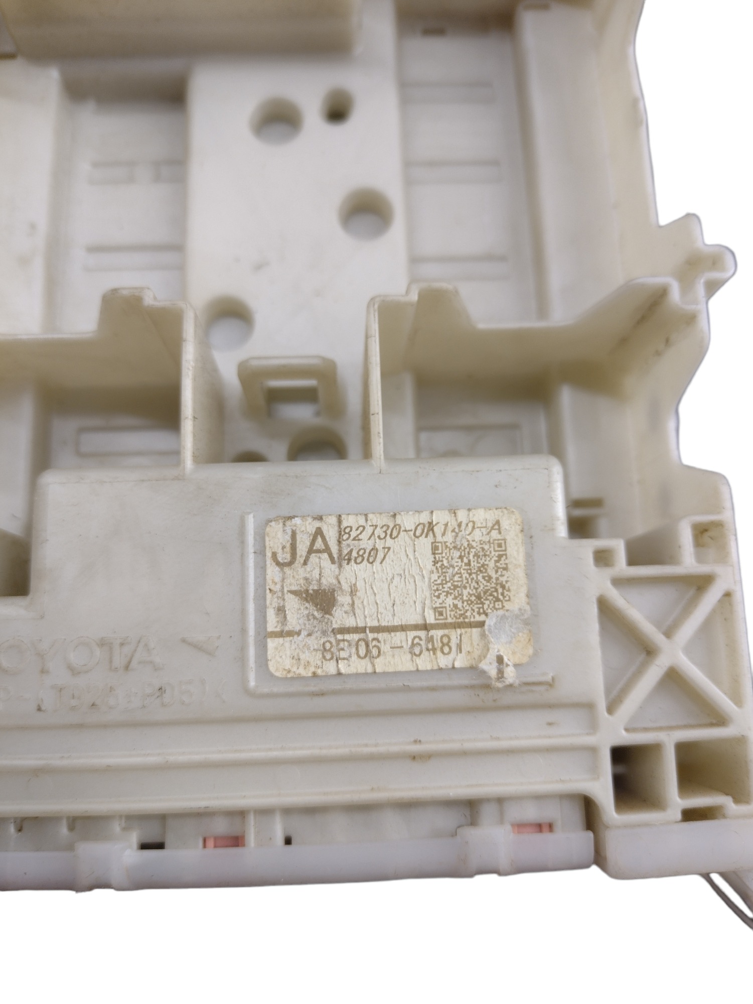 Caixa De Fusivel Toyota Hilux 2.8 2019 82730-0k140a 6