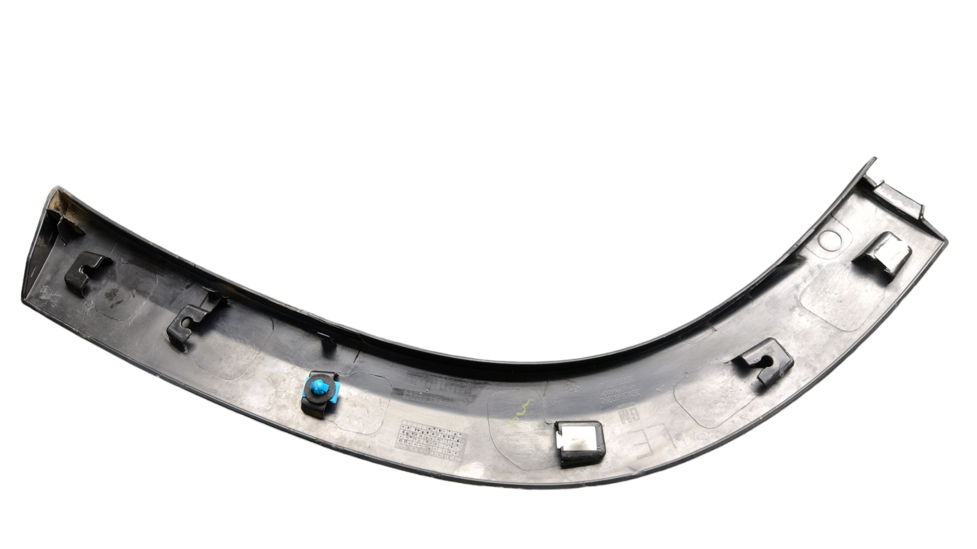 Moldura Aplique T.e Gm Tracker 2024 3